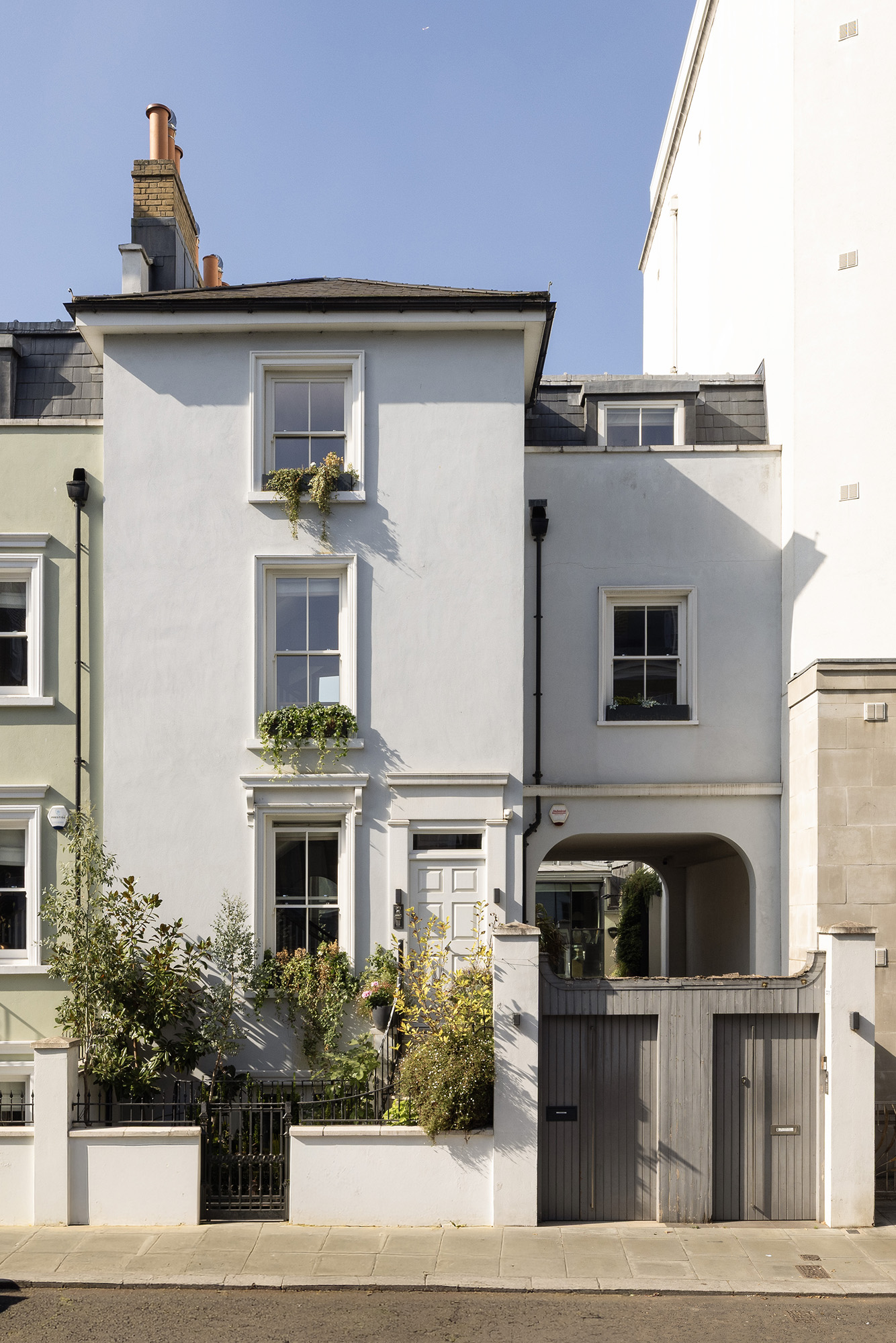 Domus-Nova-Bayswater-House-For-Sale-Hereford-Road-4_Lo