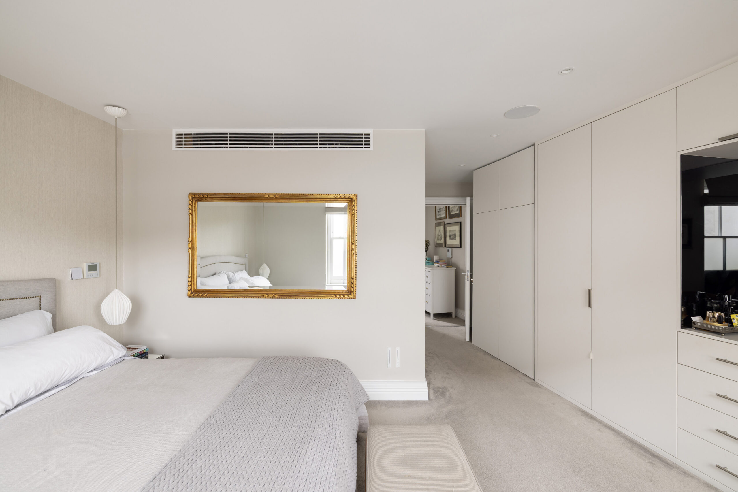 Domus-Nova-Bayswater-House-For-Sale-Hereford-Road-7_Lo