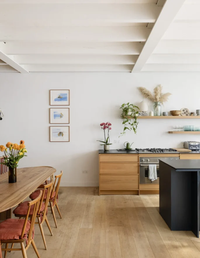 Domus-Nova-Bayswater-House-For-Sale-Princes-Mews-7_Lo-1-scaled-e1766495072872