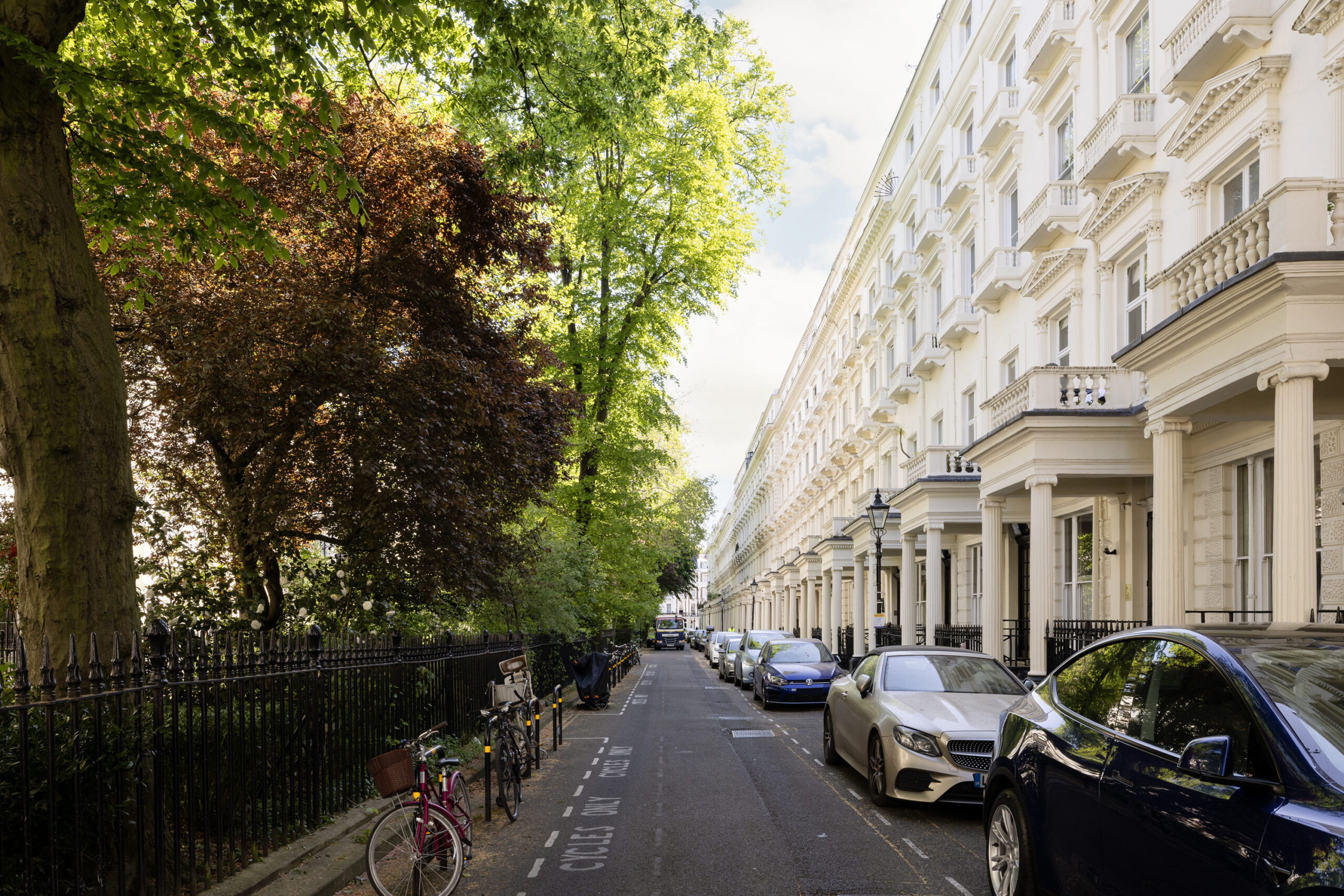 Domus-Nova-Bayswater-Queens-Gardens-Exterior-3_Lo