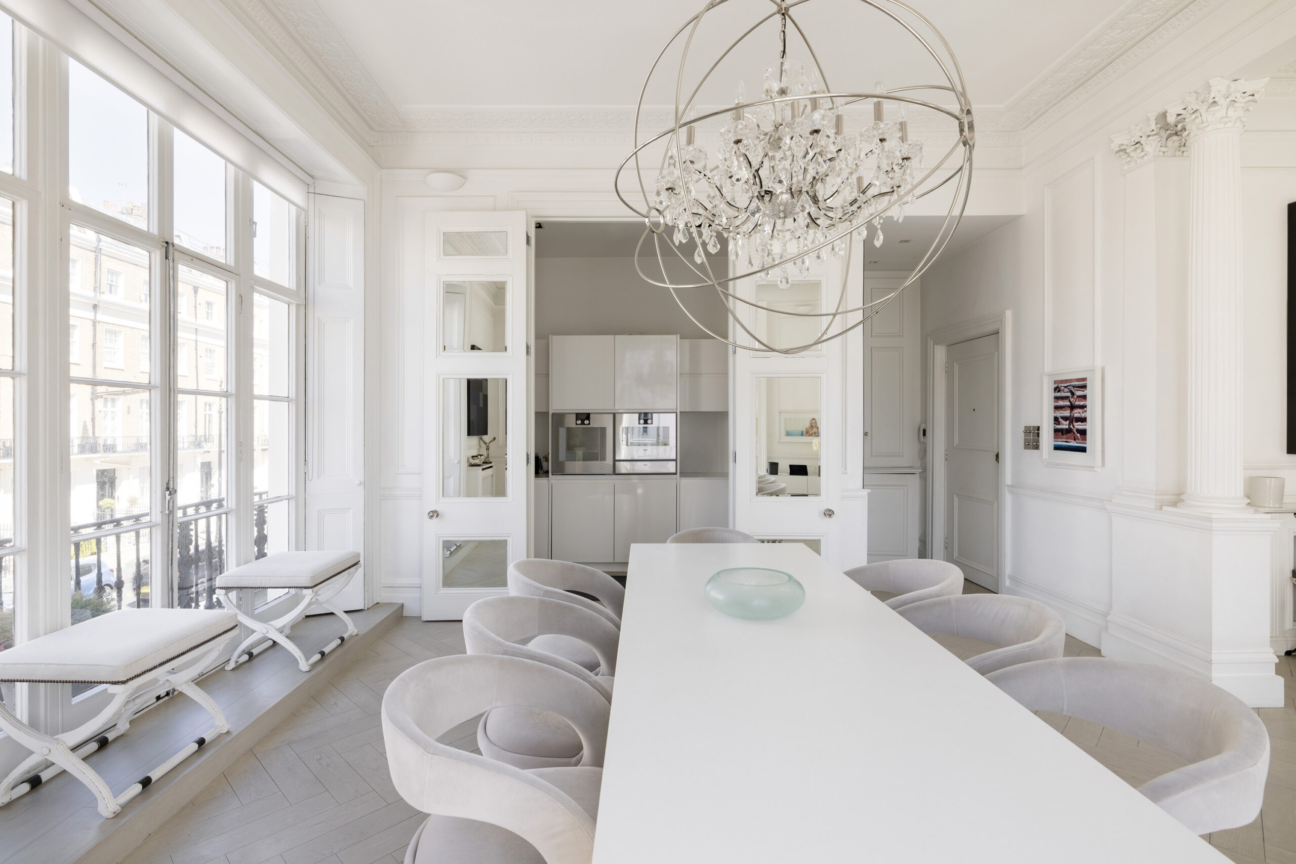 Domus-Nova-Belgravia-Apartment-For-Rent-Eaton-Place-11_Lo