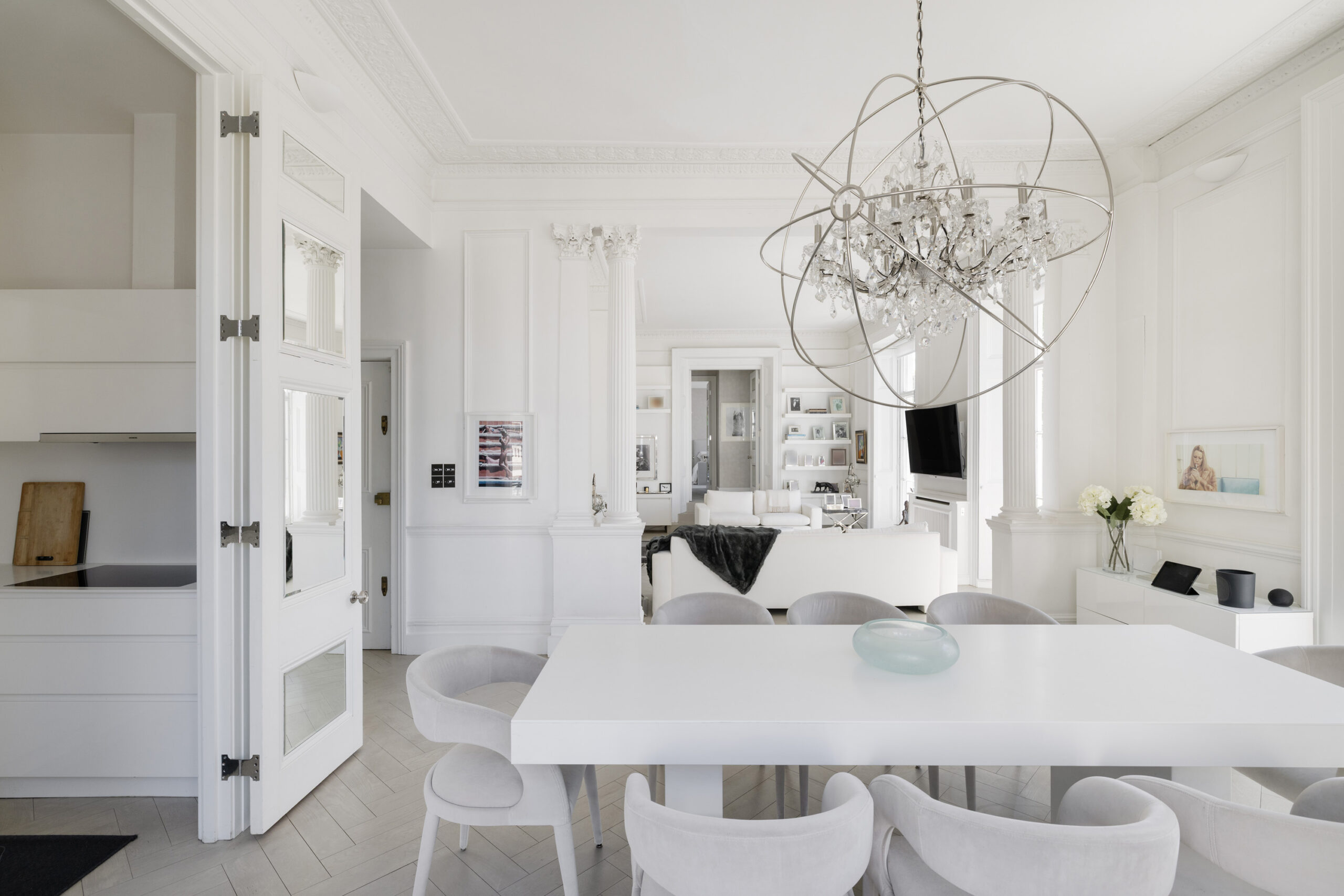 Domus-Nova-Belgravia-Apartment-For-Rent-Eaton-Place-12_Lo