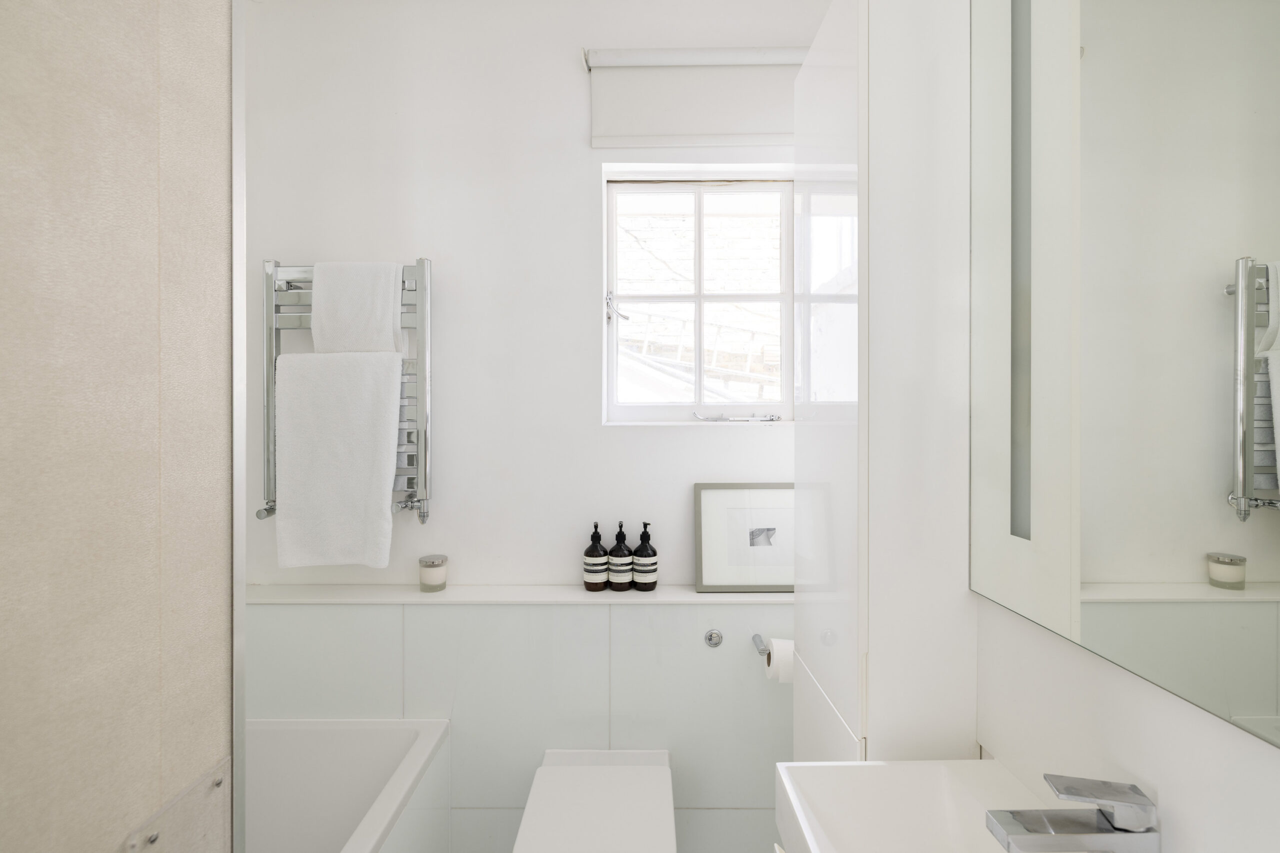 Domus-Nova-Belgravia-Apartment-For-Rent-Eaton-Place-4_Lo