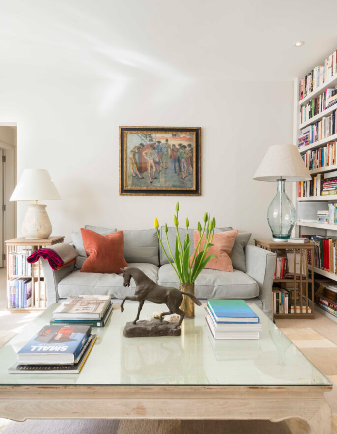 For Sale: Cambridge Gardens North Kensington W10 contemproary reception room and bookcase