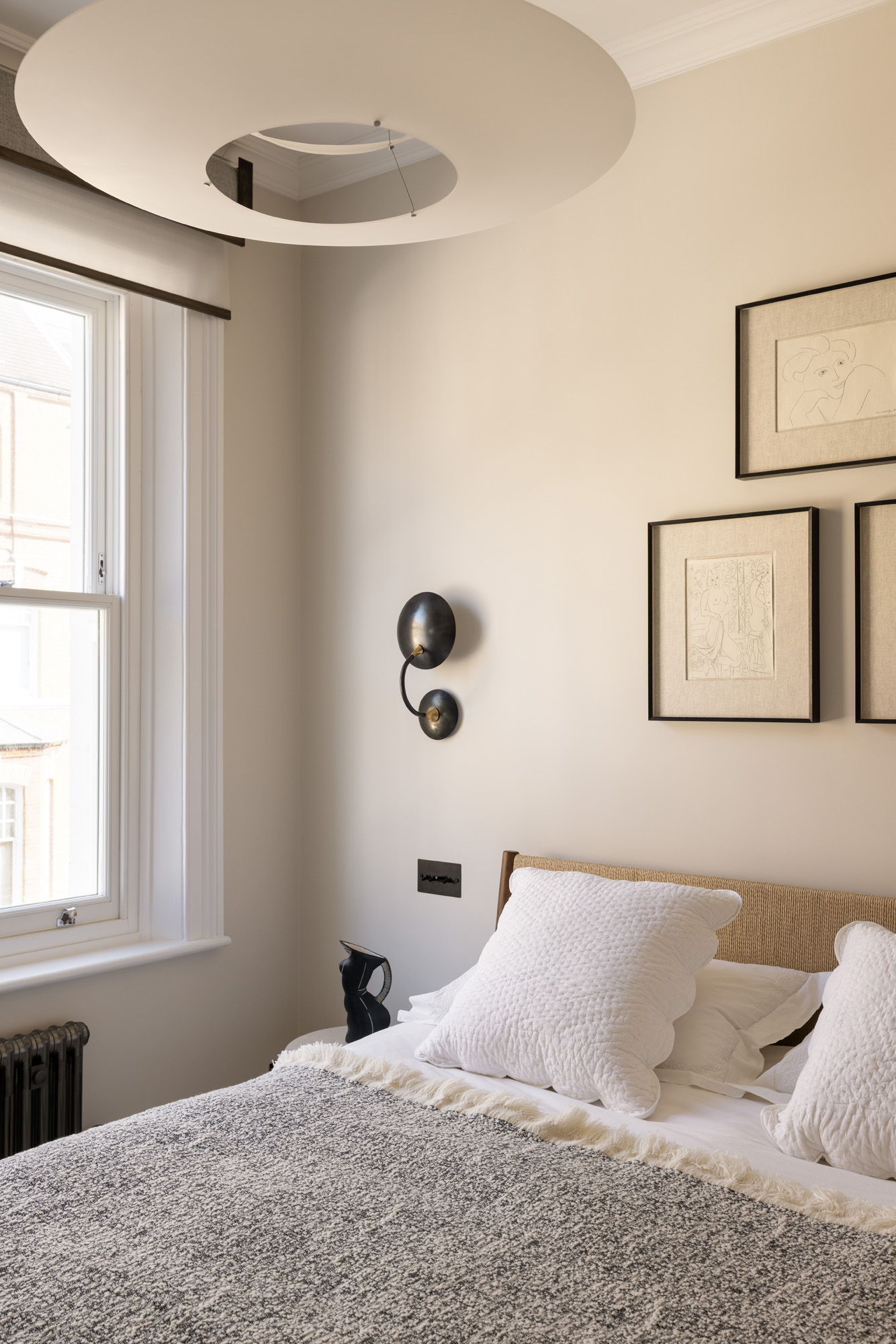 Domus-Nova-Chelsea-Apartment-For-Rent-Elm-Park-Road-4_Lo