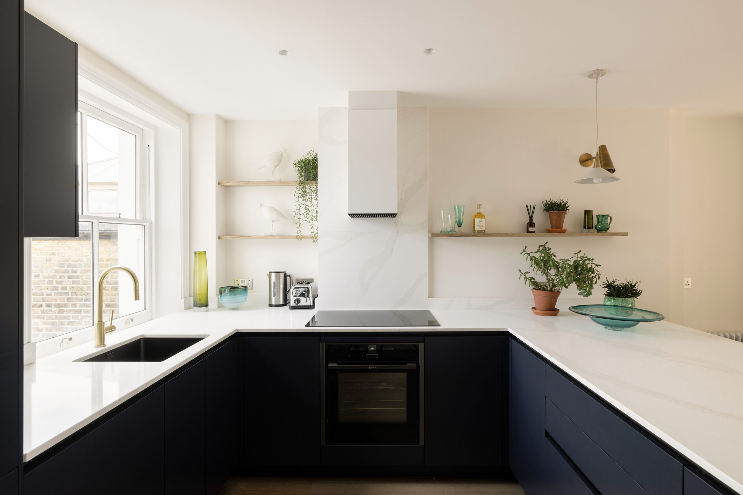 Domus-Nova-Chelsea-Apartment-For-Rent-Tite-Street-2_Lo