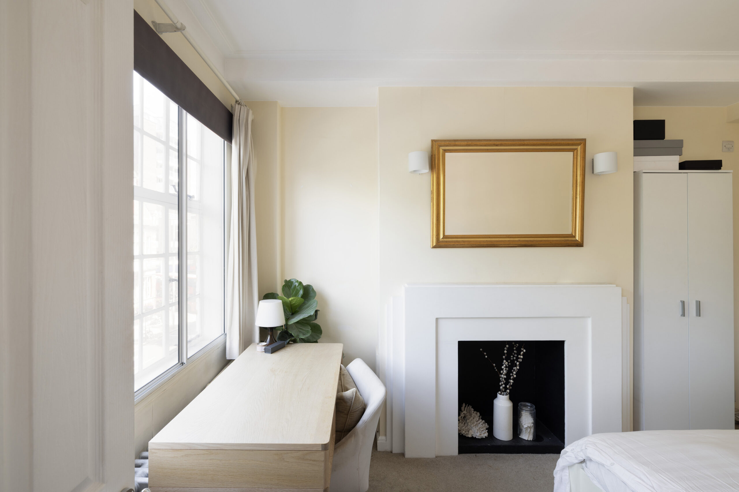 Domus-Nova-Chelsea-Apartment-For-Sale-Kings-Road-13_Lo