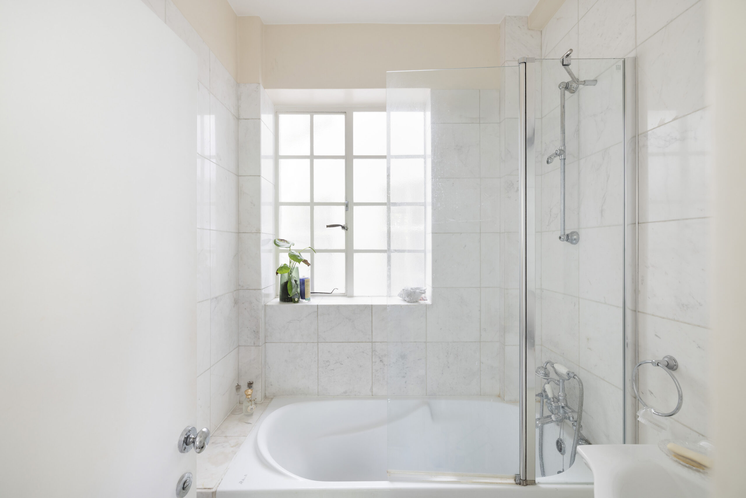 Domus-Nova-Chelsea-Apartment-For-Sale-Kings-Road-15_Lo