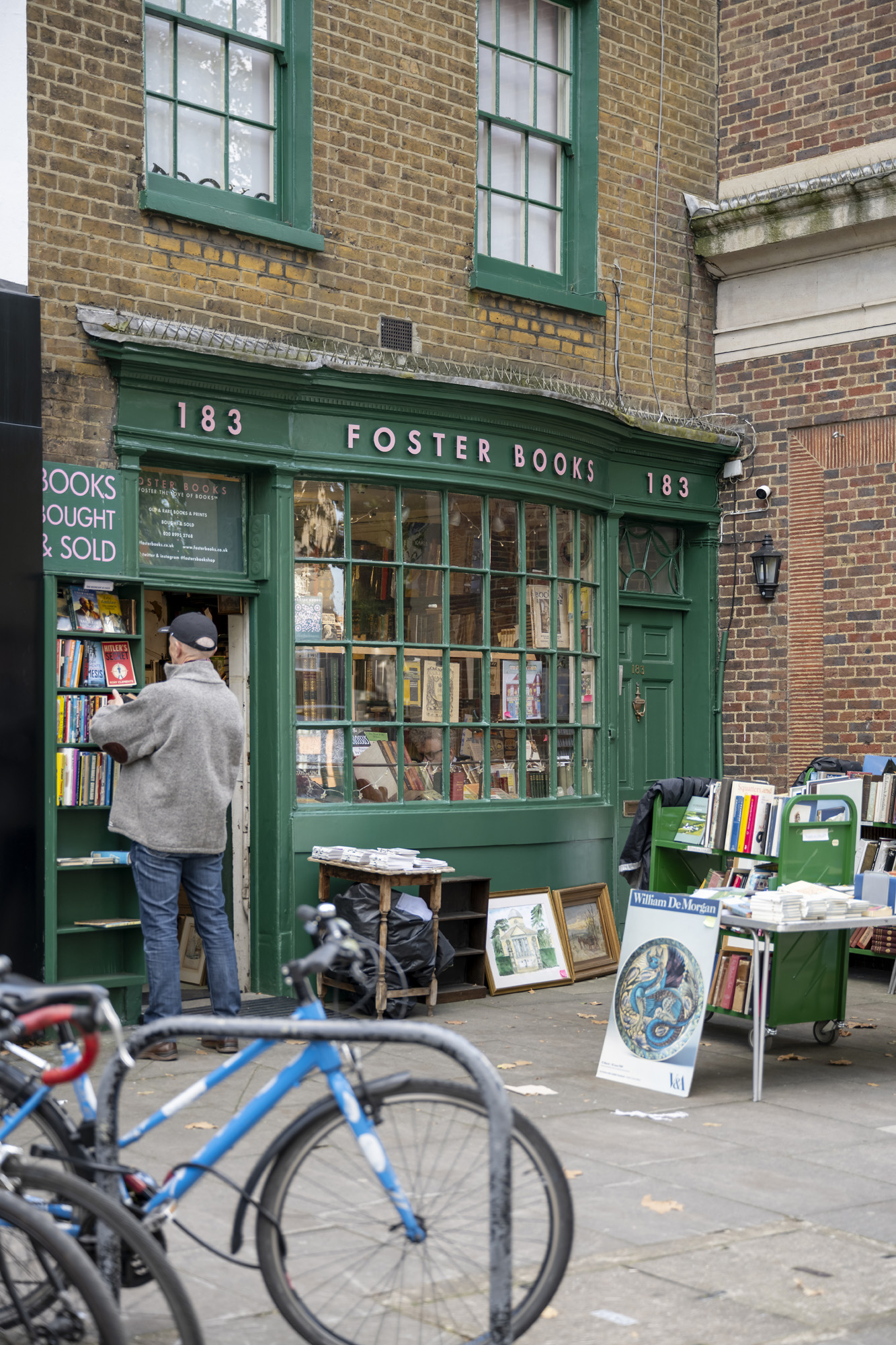 Domus Nova-Chiswick-Area-Guide-Best-Shop-Foster-Books (1)