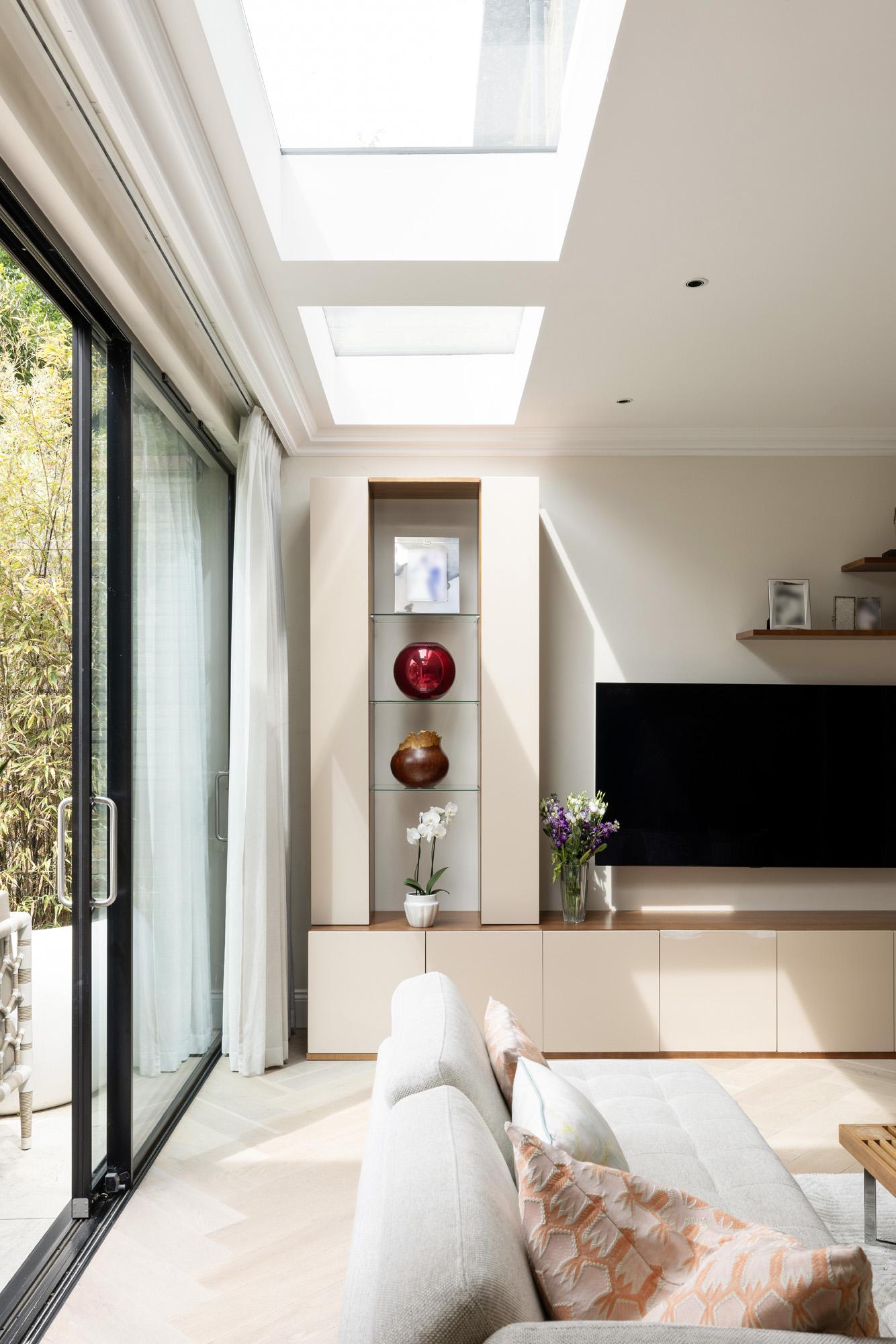 Domus-Nova-Chiswick-House-For-Rent-Barrowgate-Road-19_Lo