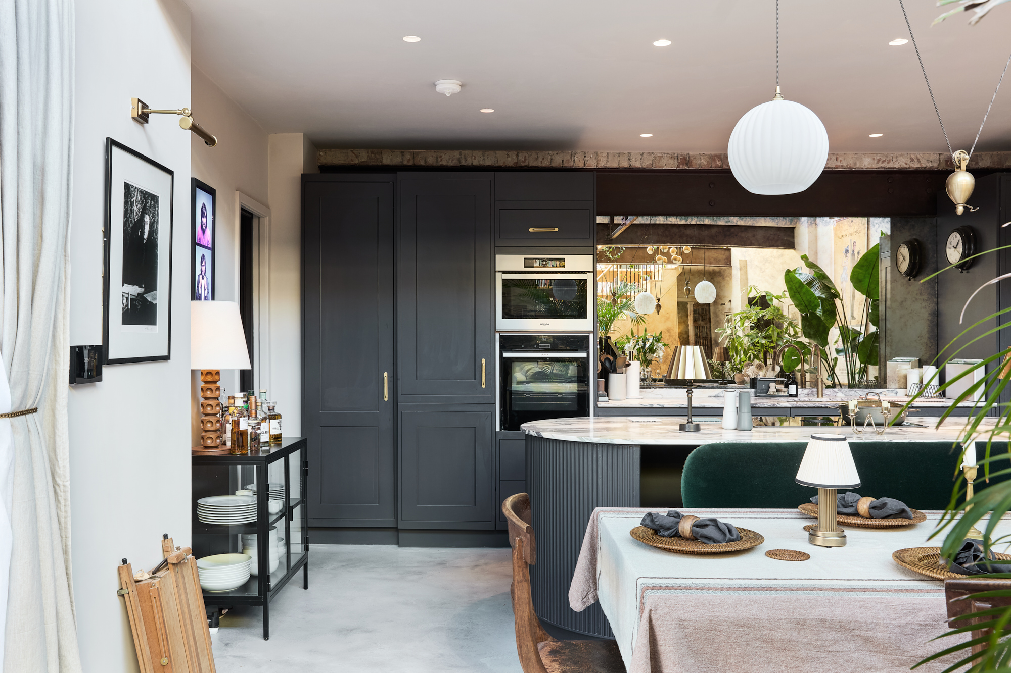 Domus-Nova-Chiswick-House-For-Sale-Prebend-Gardens (39)