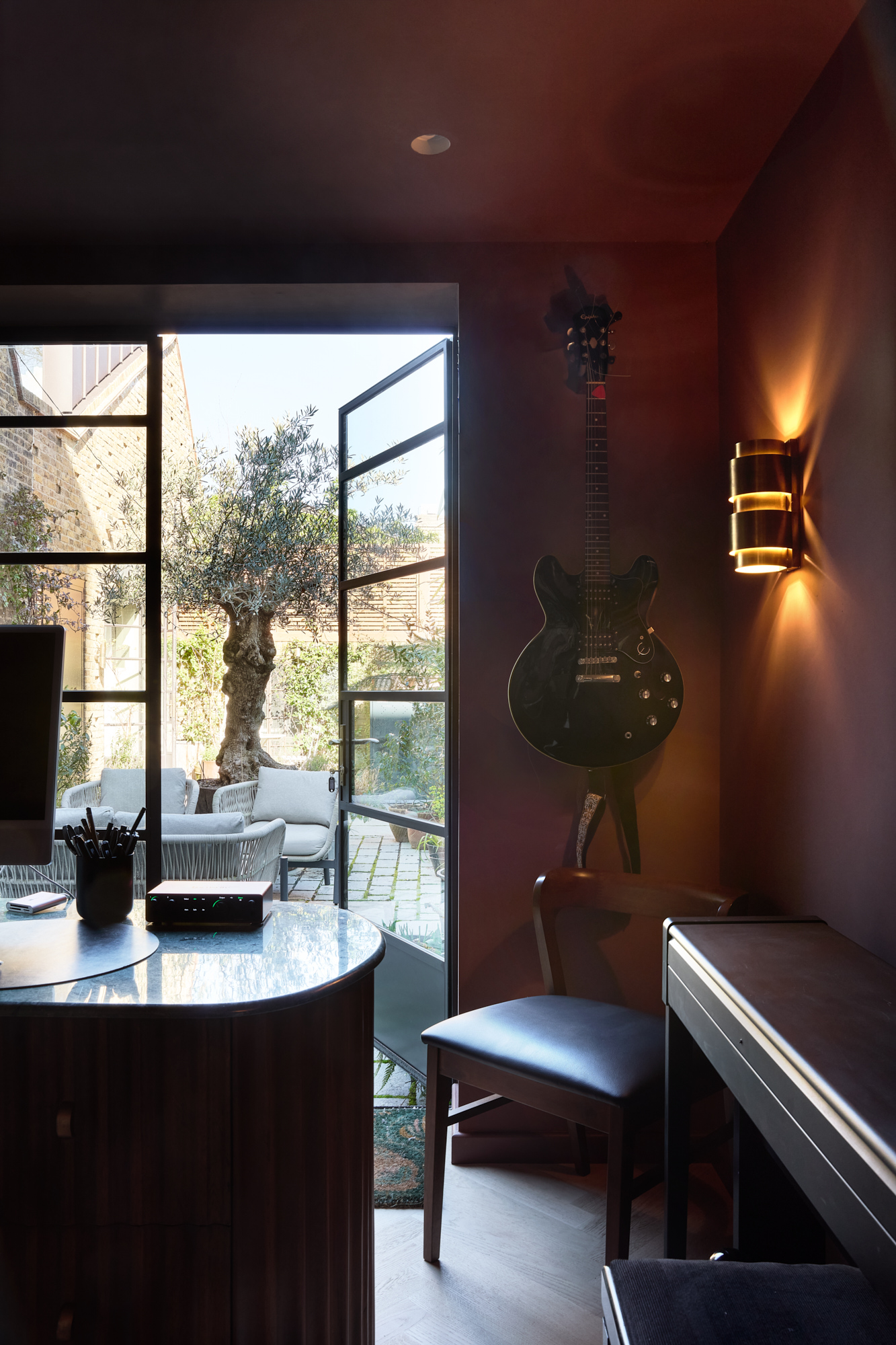 Domus-Nova-Chiswick-House-For-Sale-Prebend-Gardens (64)