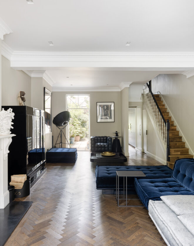 Domus-Nova-Chiswick-Mall-House-For-Rent-Montrose-Villas-2_Lo