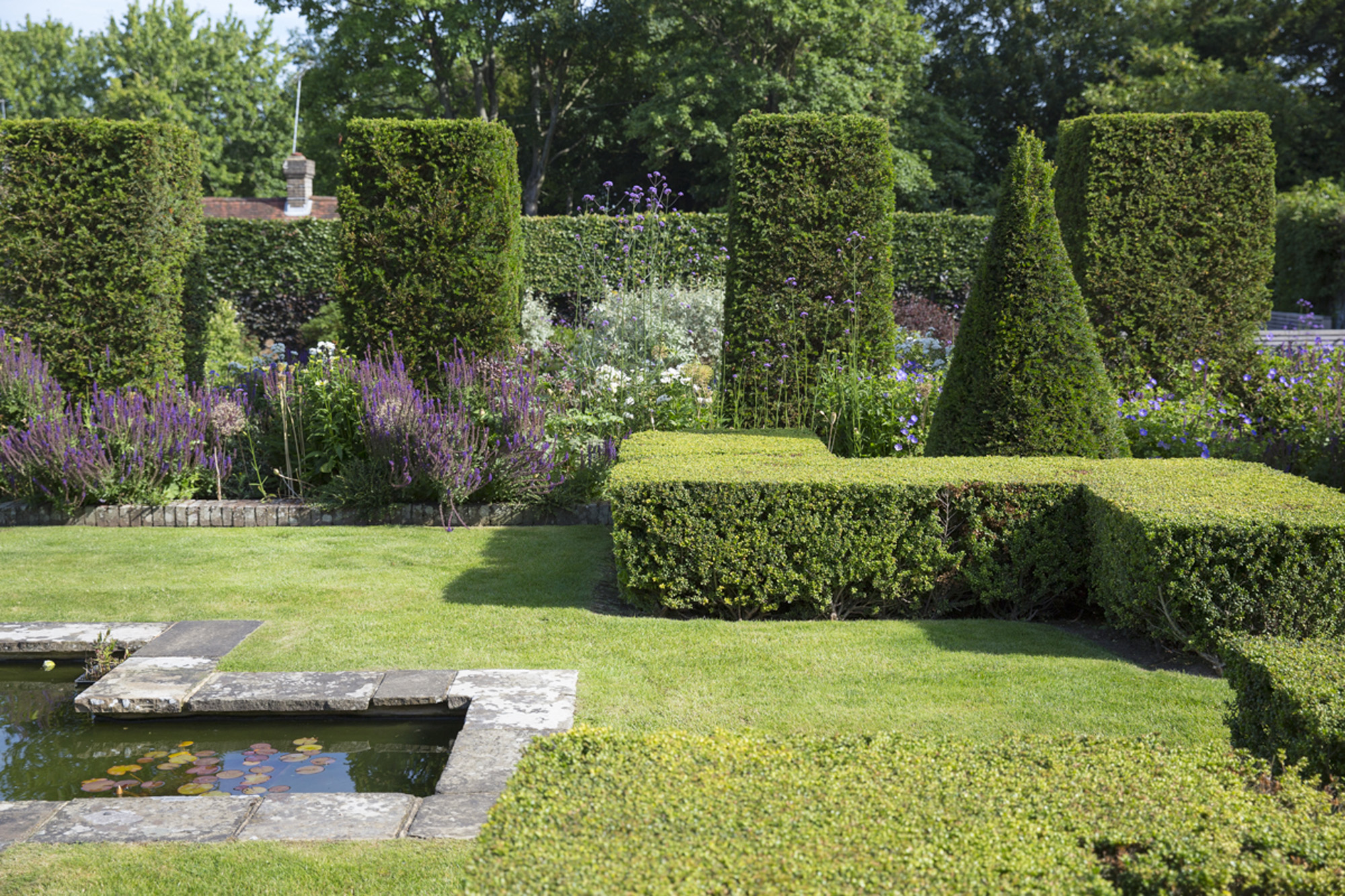 Jo Thompson design, Garden at  Faircrouch, Wadhurst.