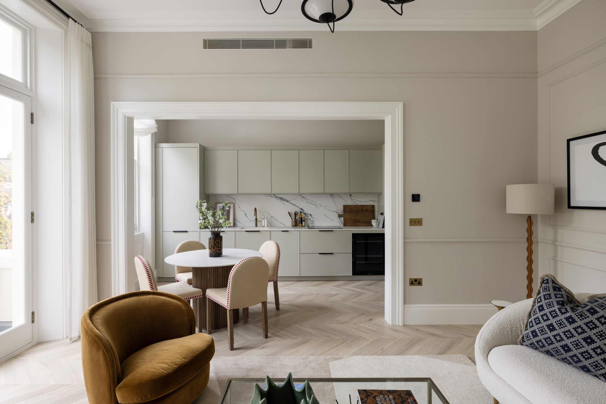 Domus-Nova-Earls-Court-Apartment-For-Sale-Earls-Court-Square-4_Lo