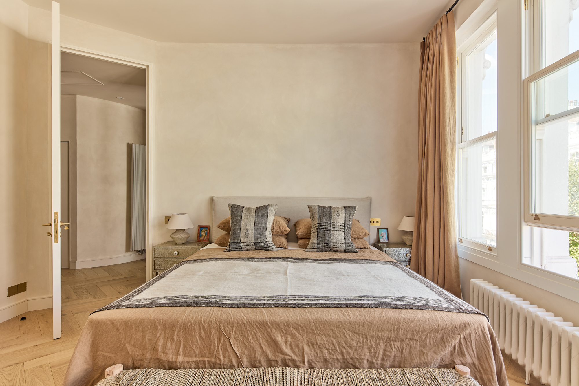 Domus-Nova-Flat-For-Rent-Stanley-Crescent (40)
