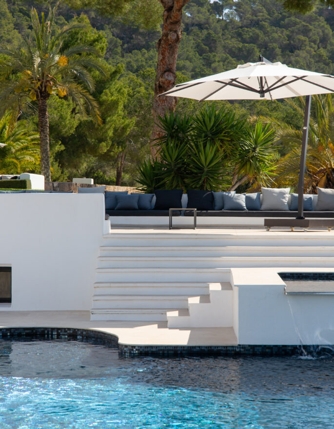 Domus-Nova-For-Rent-Can-Meno
