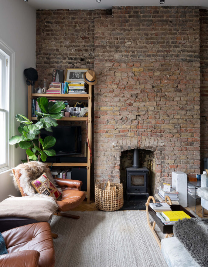 Chesterton Road Exposed Brick Reception Room