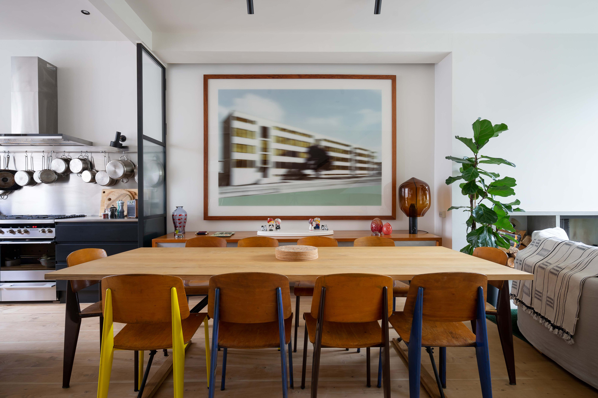 For Rent: Leamington Road Villas Notting Hil W11 contemporary interior design with wooden dining table