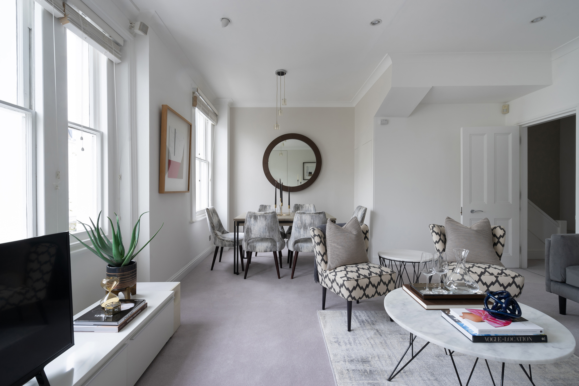 For Sale: Palace Gardens Terrace Kensington W8 heritage reception room with elegant interior design