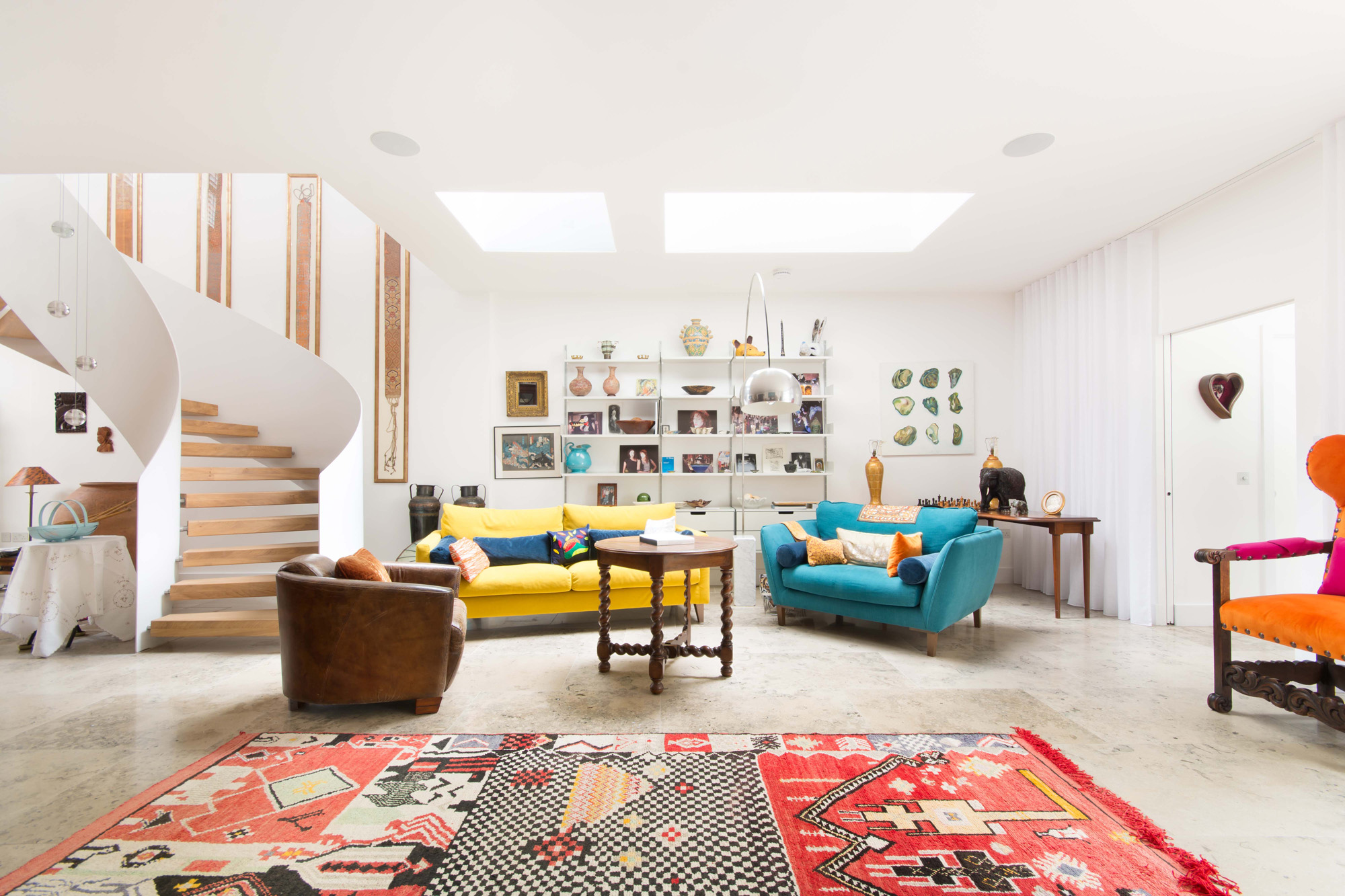 For Sale: St Stephen Yard Notting Hill W11 modern interior design with architectural staircase