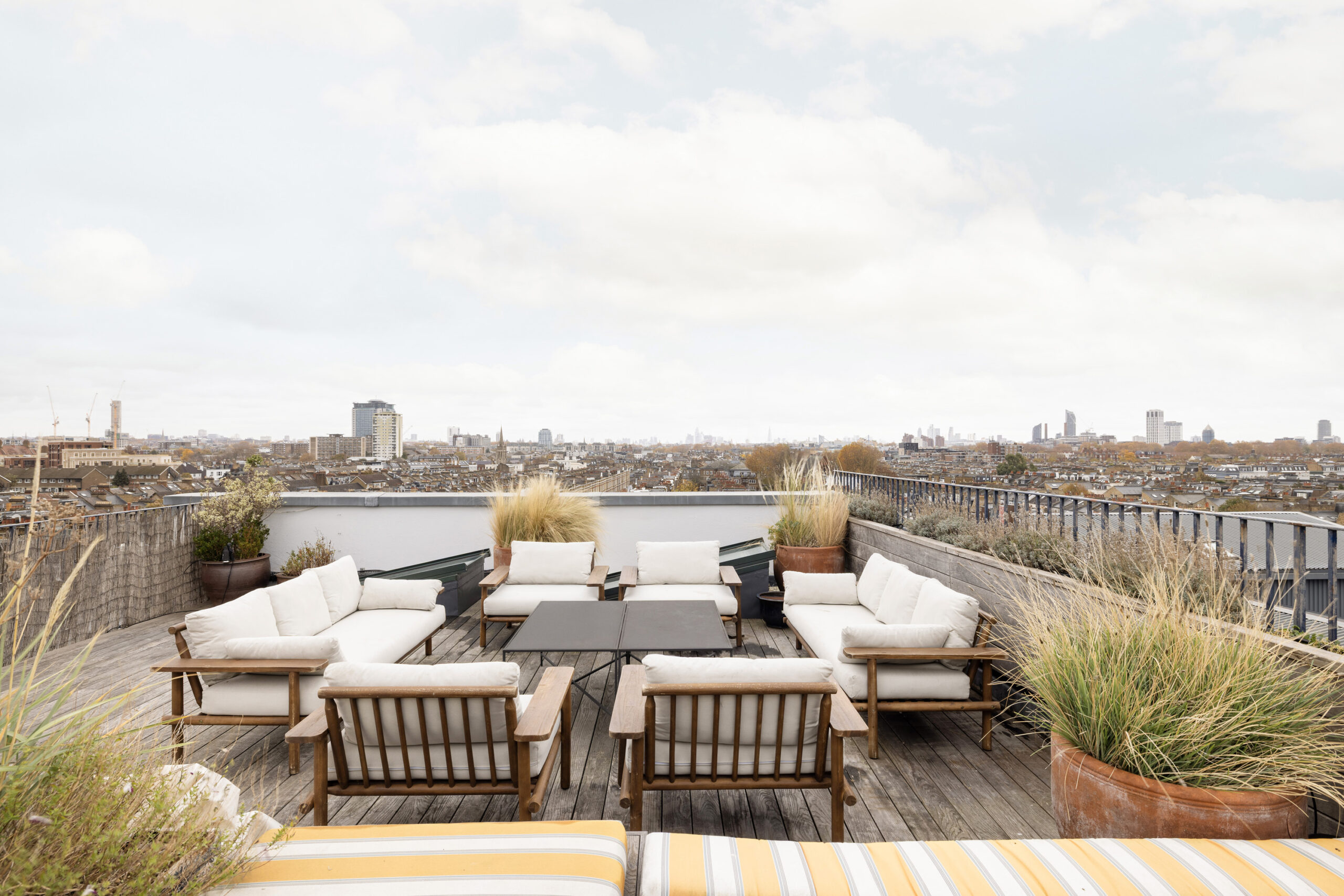 Domus-Nova-Fulham-Apartment-For-Rent-Wyfold-Road-18_Lo