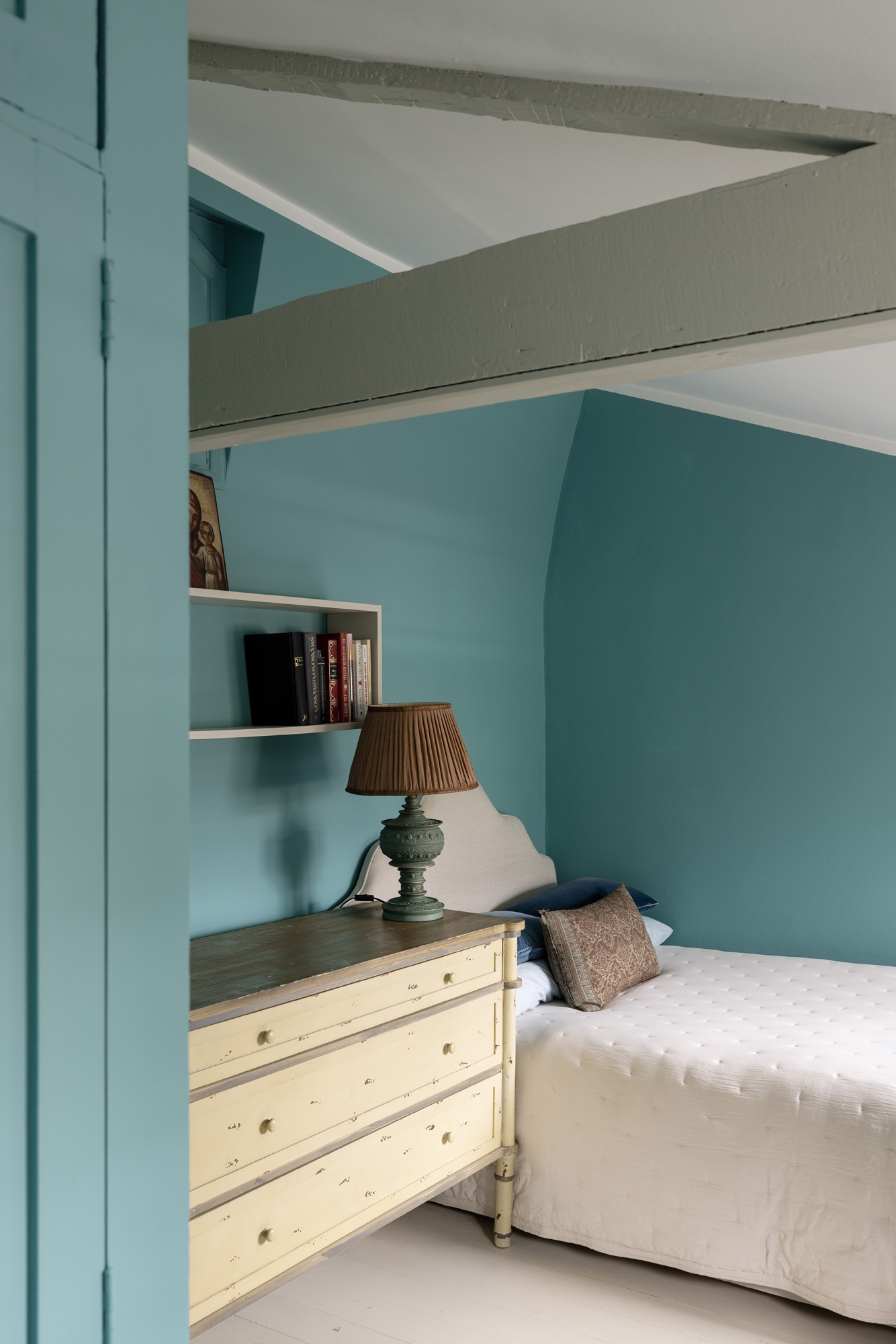Domus-Nova-Fulham-Broadway-Apartment-For-Rent-Fulham-Road-14_Lo