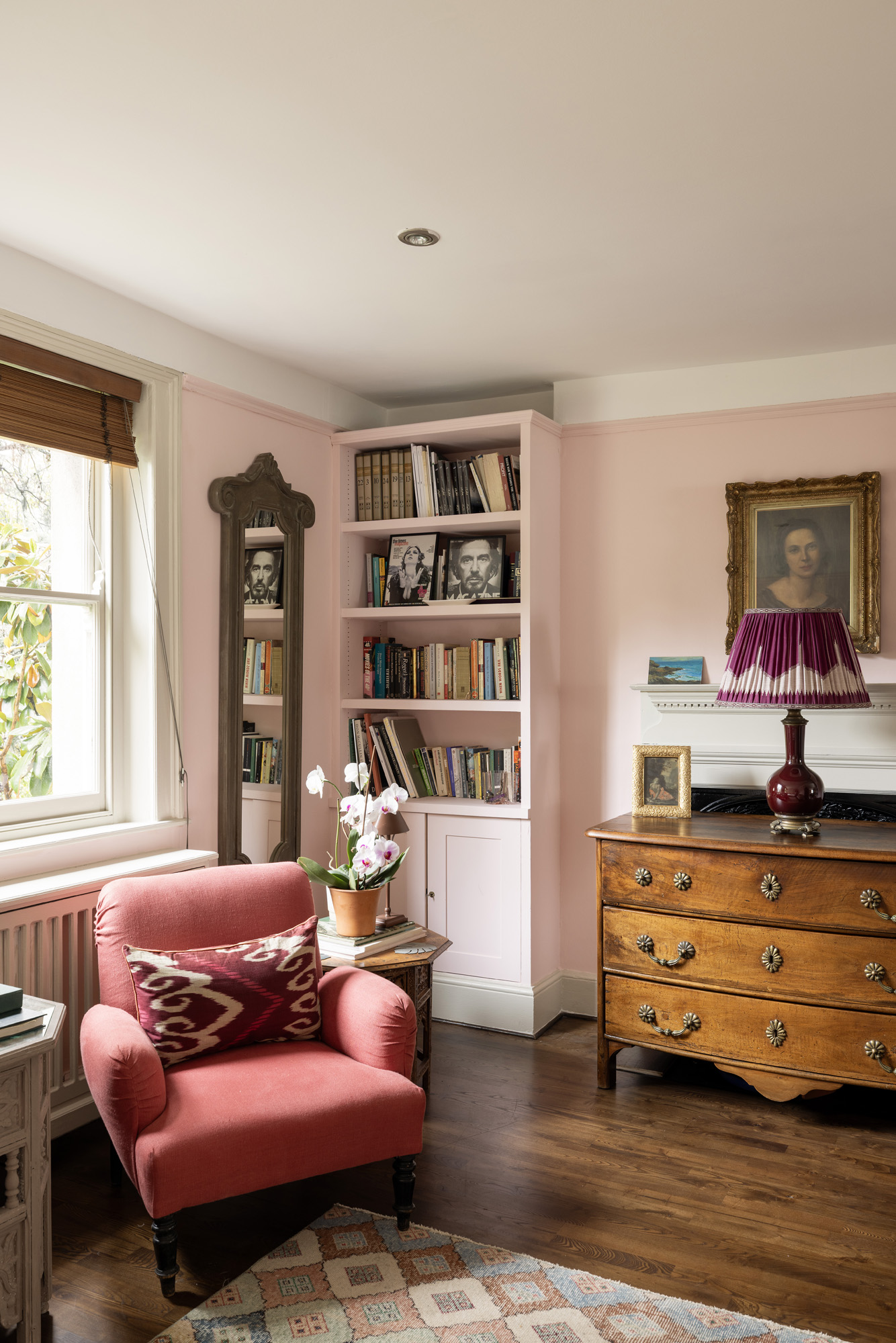 Domus-Nova-Fulham-Broadway-Apartment-For-Rent-Fulham-Road-29_Lo
