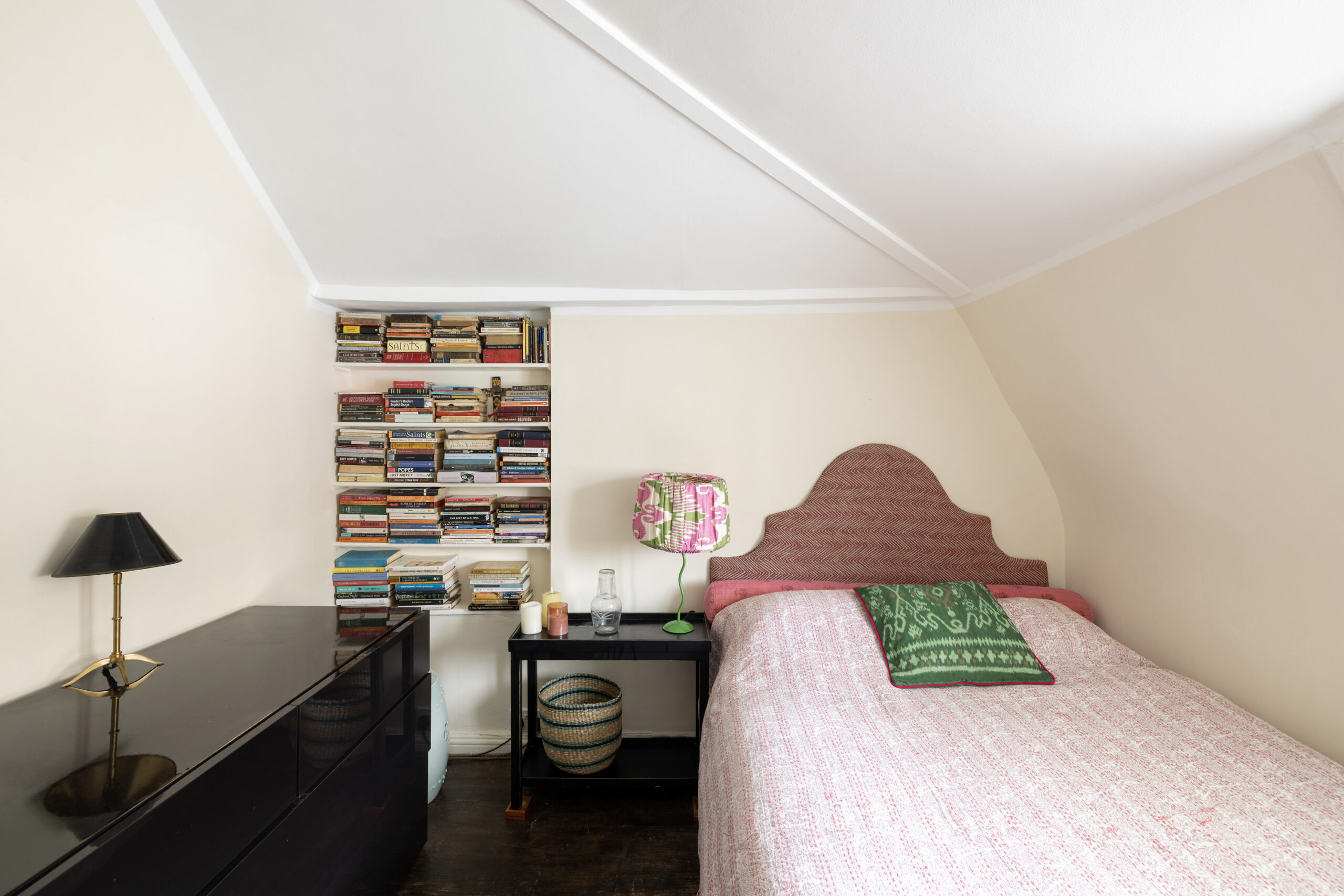 Domus-Nova-Fulham-Broadway-Apartment-For-Rent-Fulham-Road-4_Lo