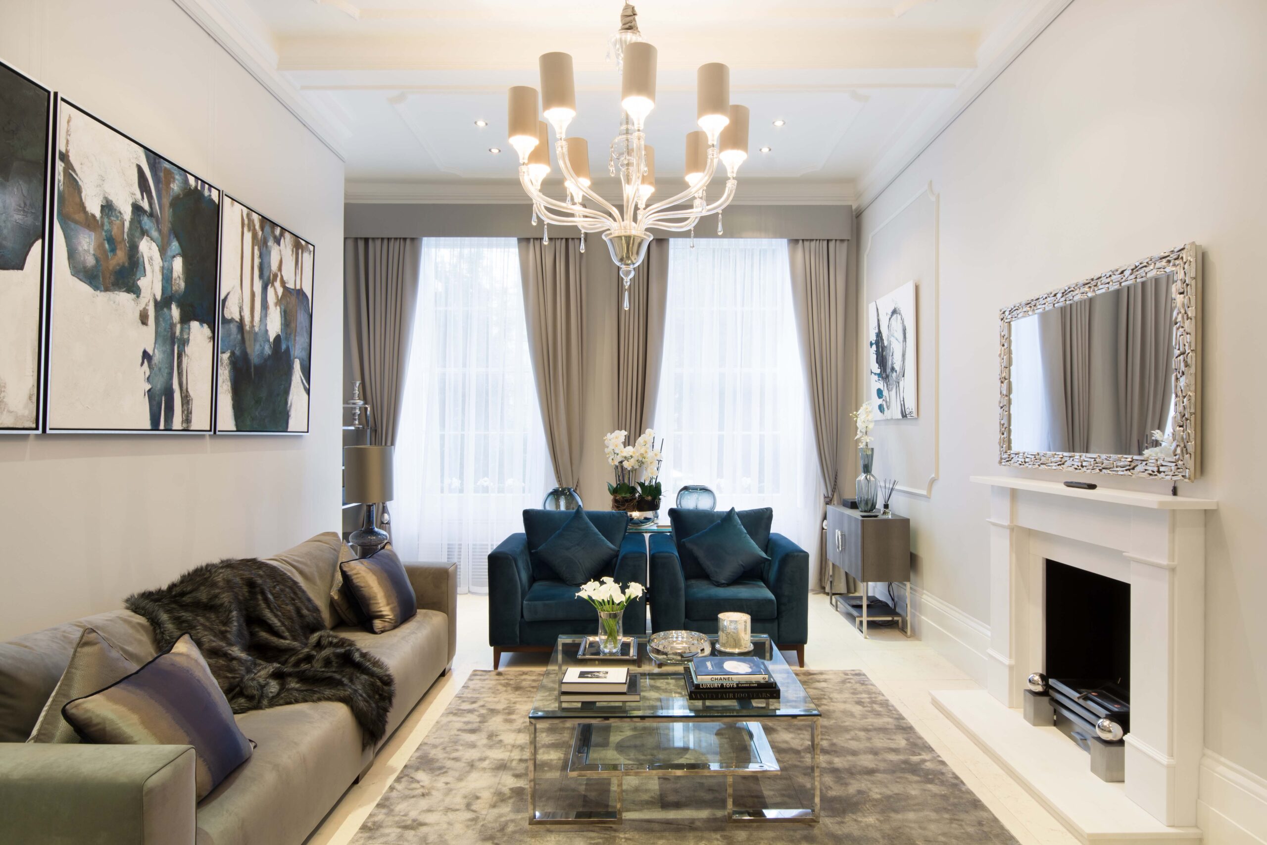 Luxuriously styled living room of an elegant maisonette for rent in Bayswater