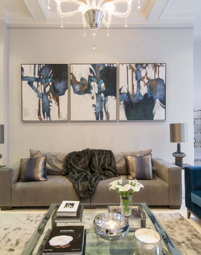 Luxury open-plan reception room of a maisonette for rent in Bayswater