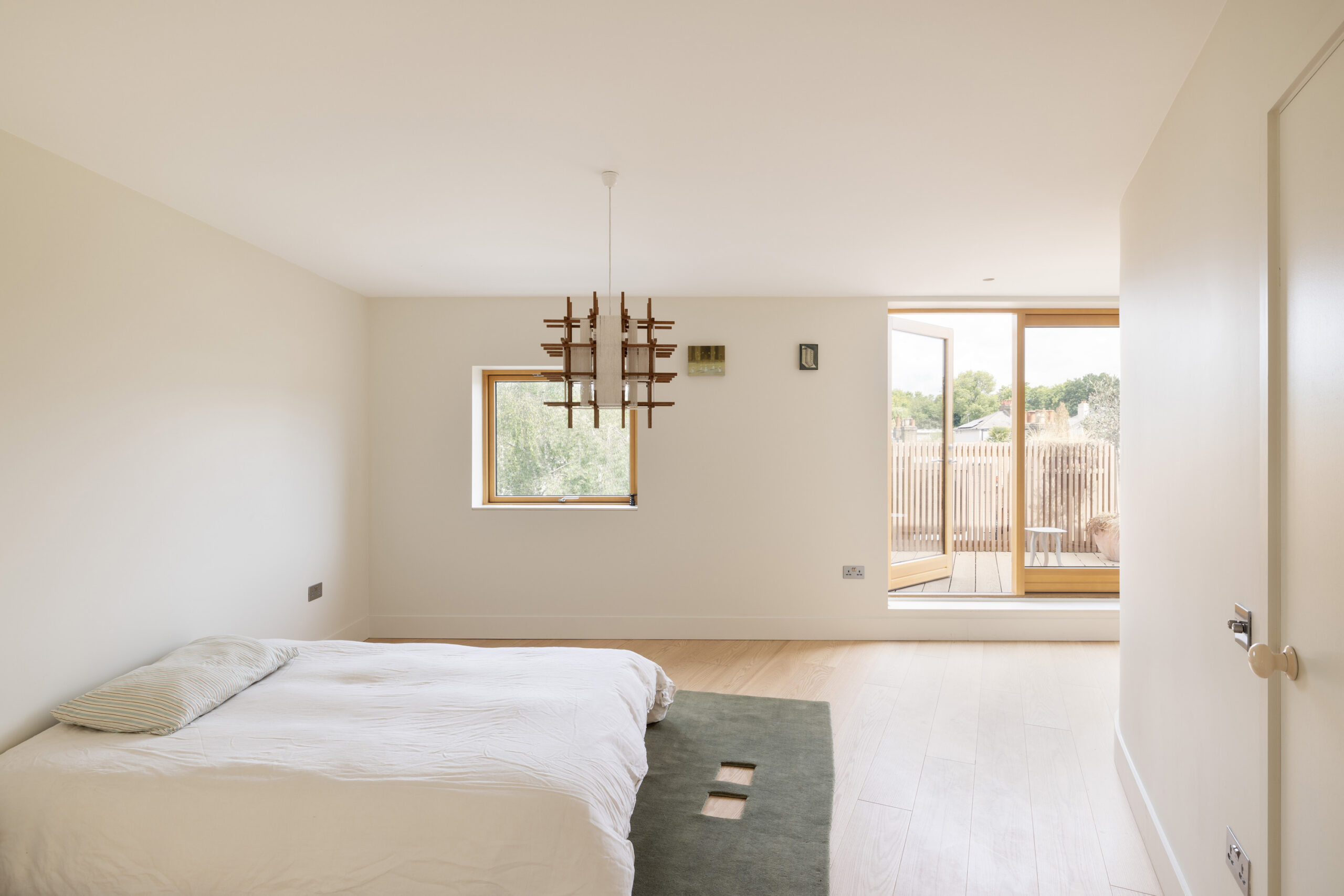 Domus-Nova-Gospel-Oak-House-For-Rent-Lamble-Street-43_Lo