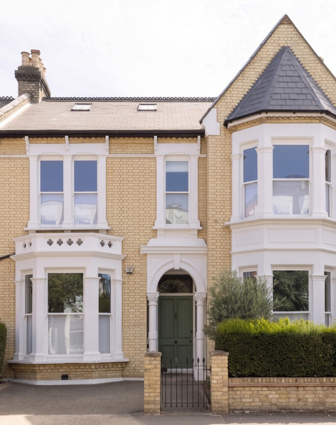 Domus-Nova-Hammersmith-House-For-Rent-Rivercourt-Walk.-2