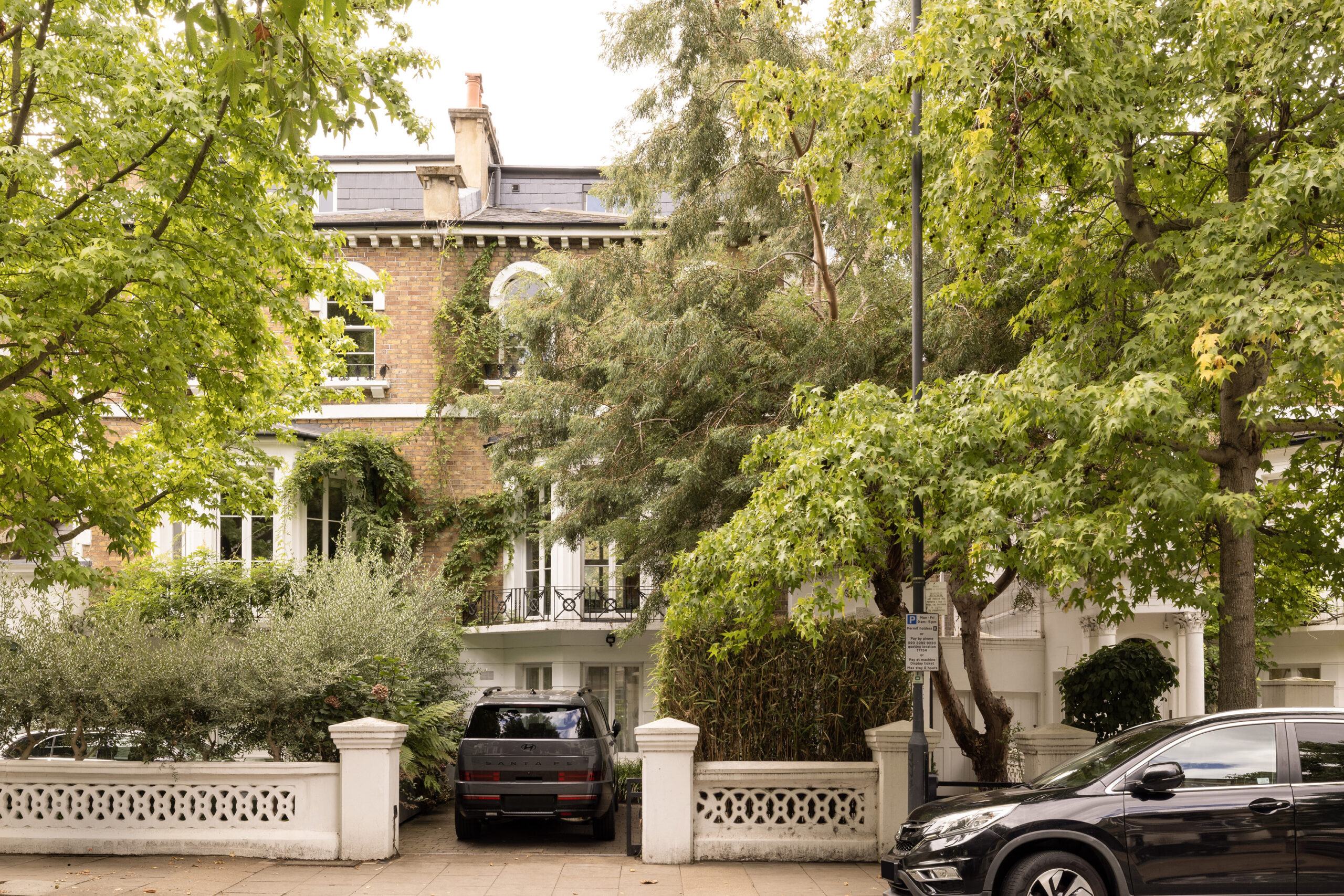 Domus-Nova-Hammersmith-House-For-Sale-Hammersmith-Grove-52_Lo