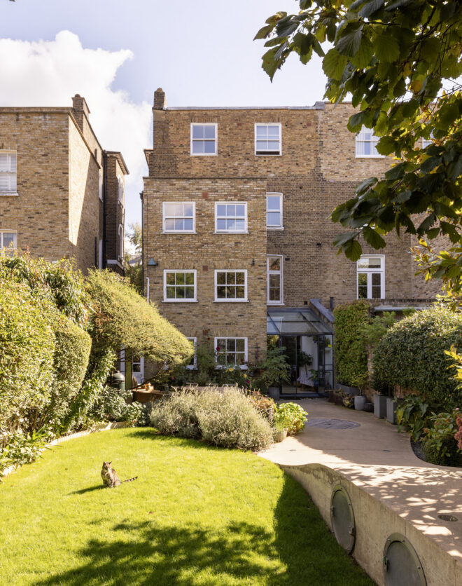 Domus-Nova-Hammersmith-House-For-Sale-Hammersmith-Grove-9_Lo