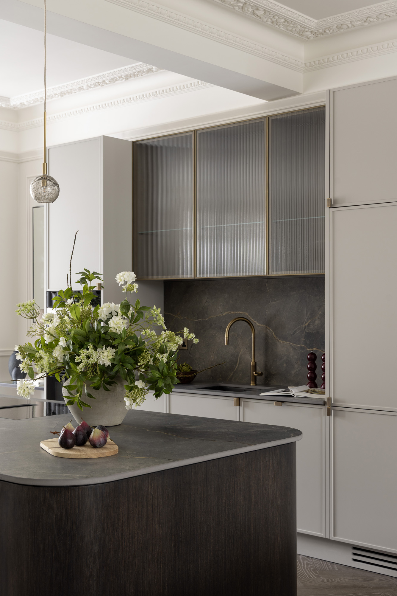 Domus-Nova-Holland-Park-Apartment-For-Sale-Holland-Park-11_Lo