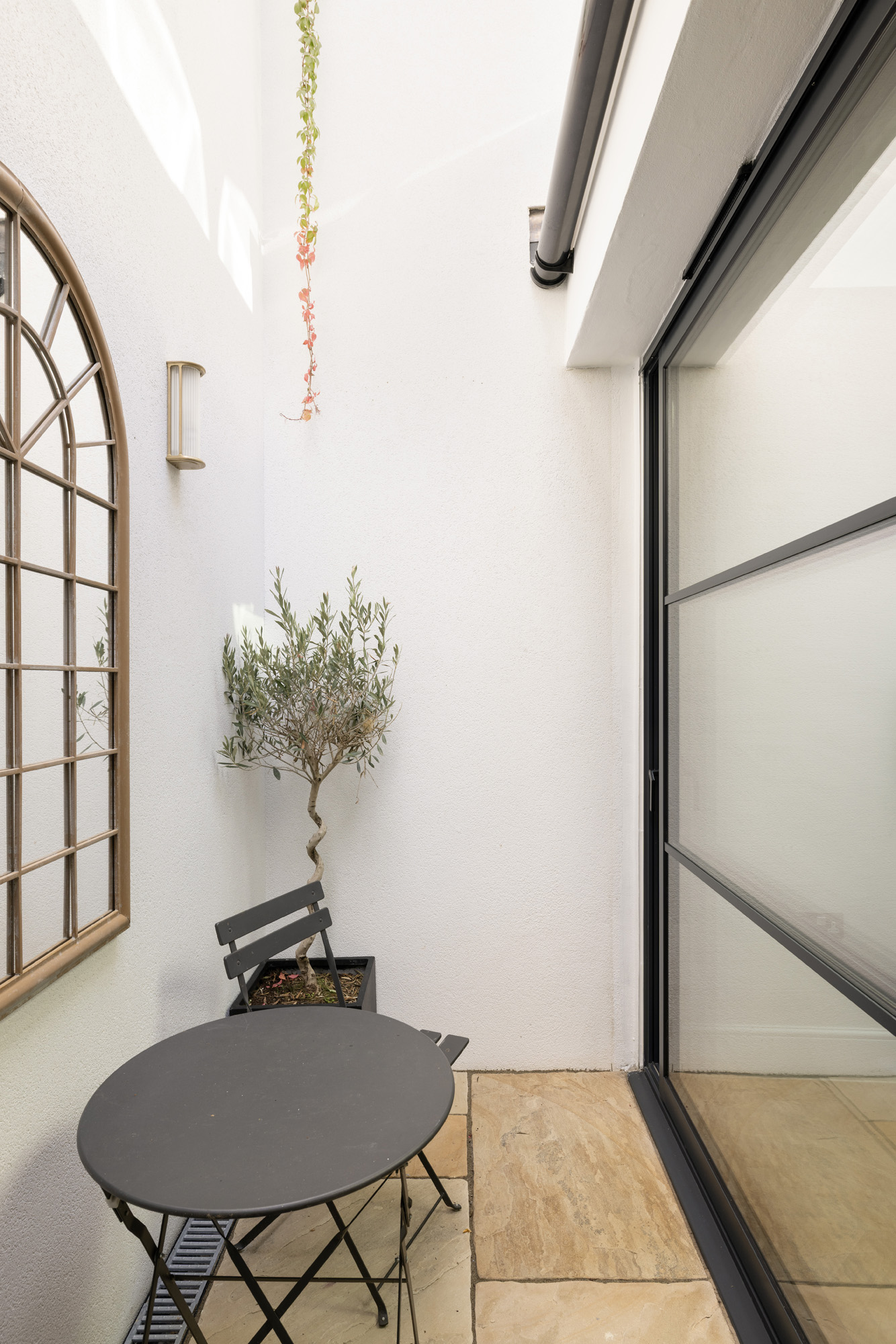 Domus-Nova-Holland-Park-House-For-Sale-Ladbroke-Grove-13_Lo