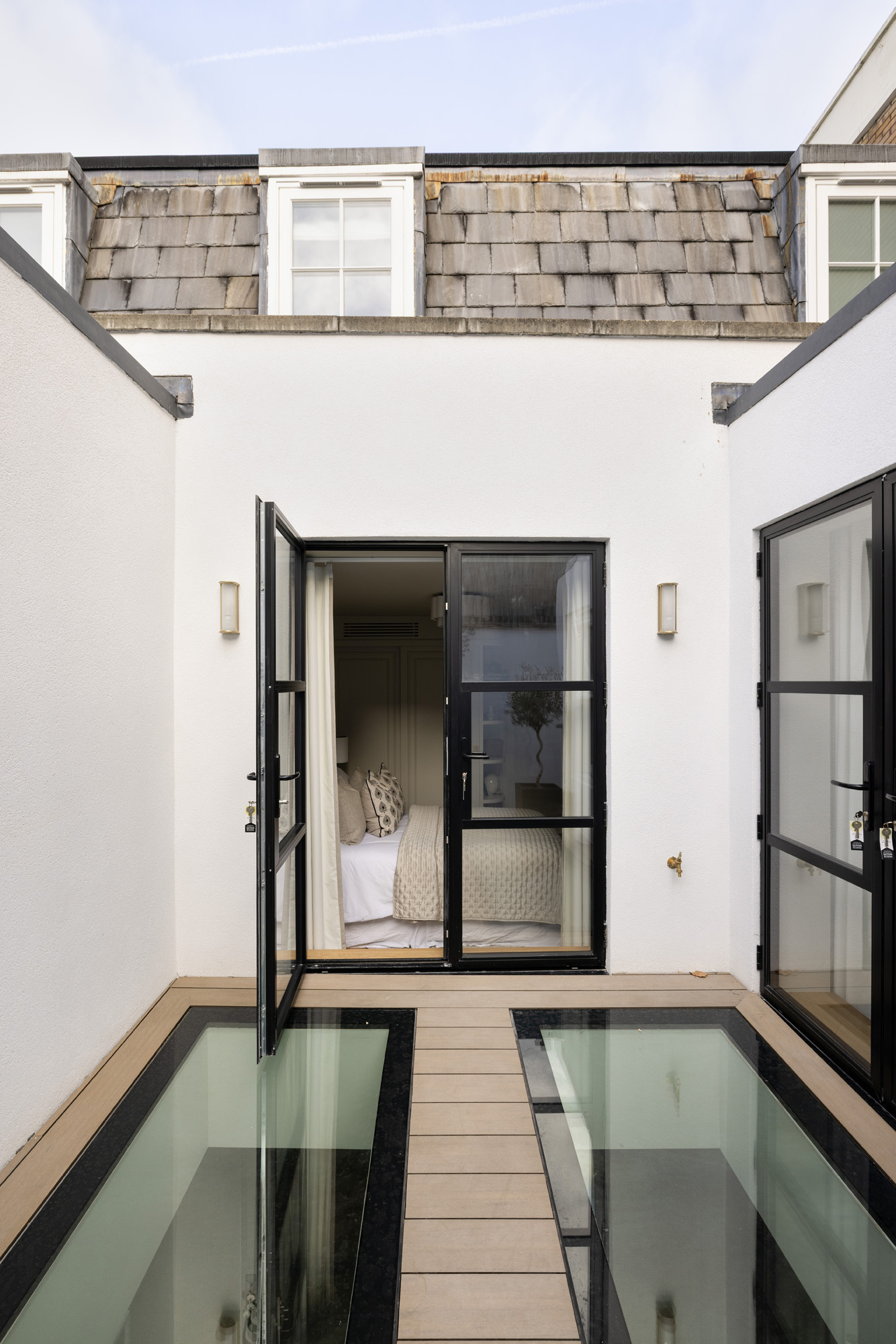 Domus-Nova-Holland-Park-House-For-Sale-Ladbroke-Grove-21_Lo