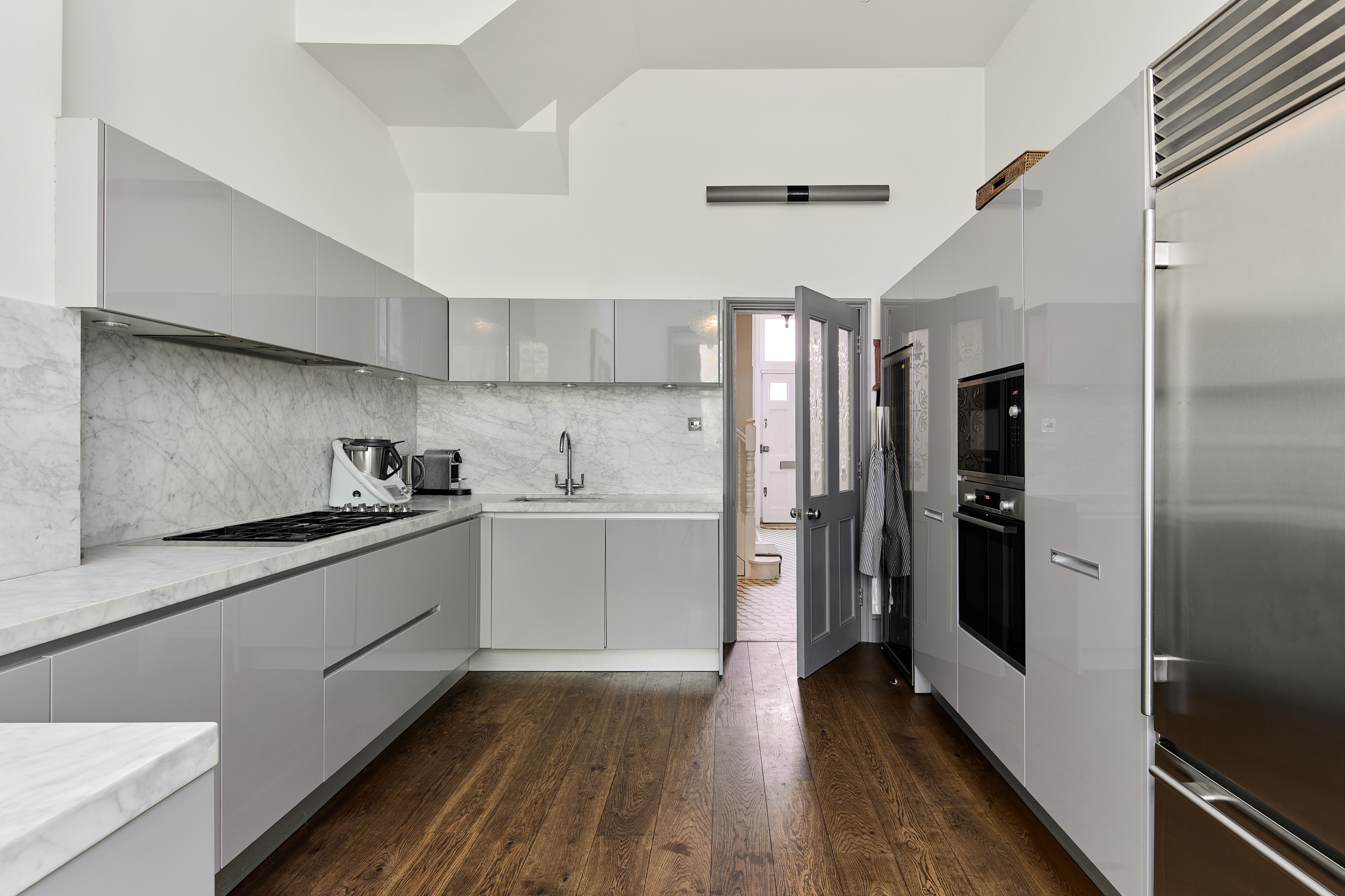 Domus-Nova-House-For-Sale-Holland-Park-Road (57)