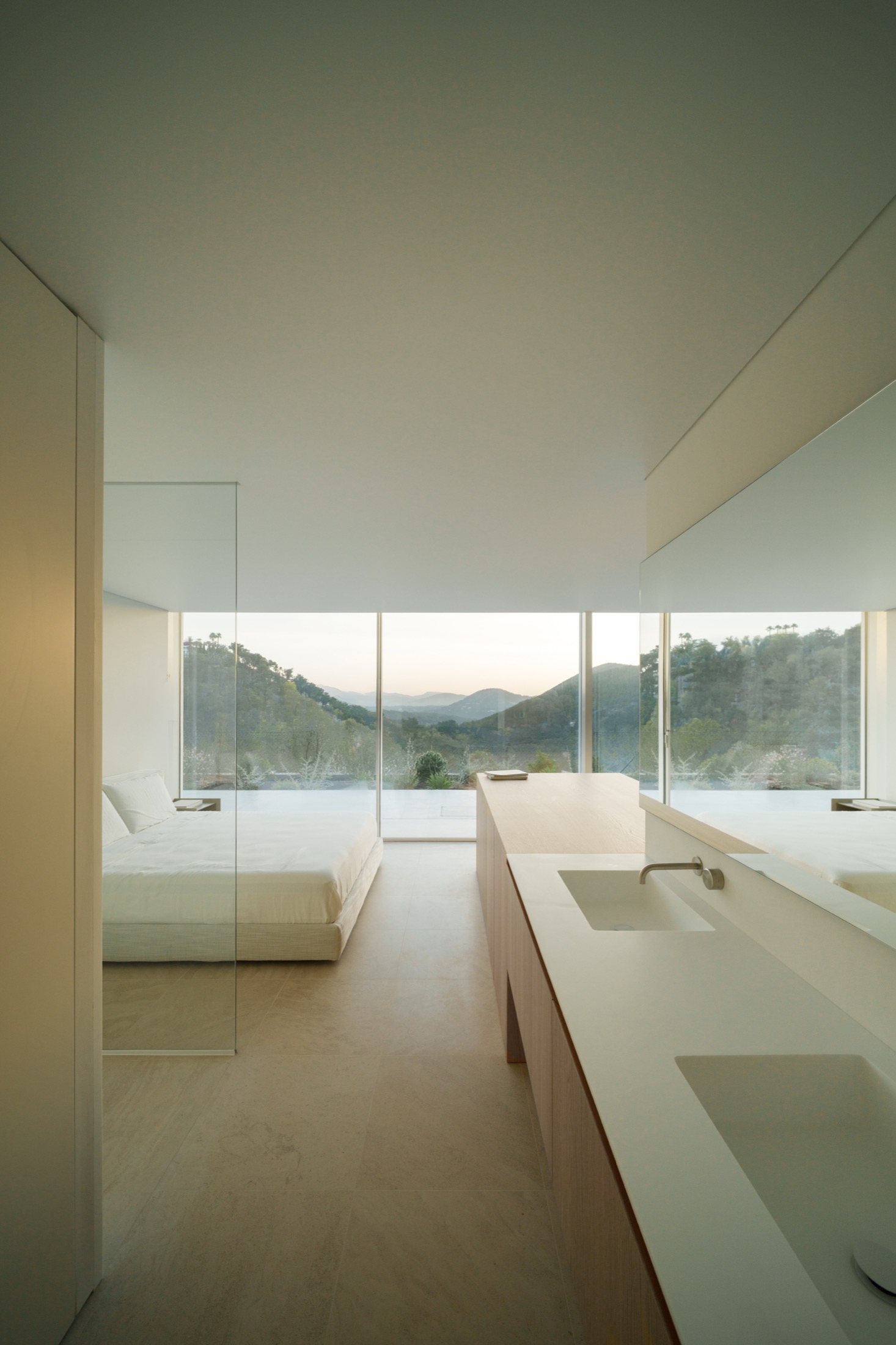 Domus-Nova-Ibiza-House-For-Sale-Roca-Llisa-Fran-Silvestre-Arquitectos (1)