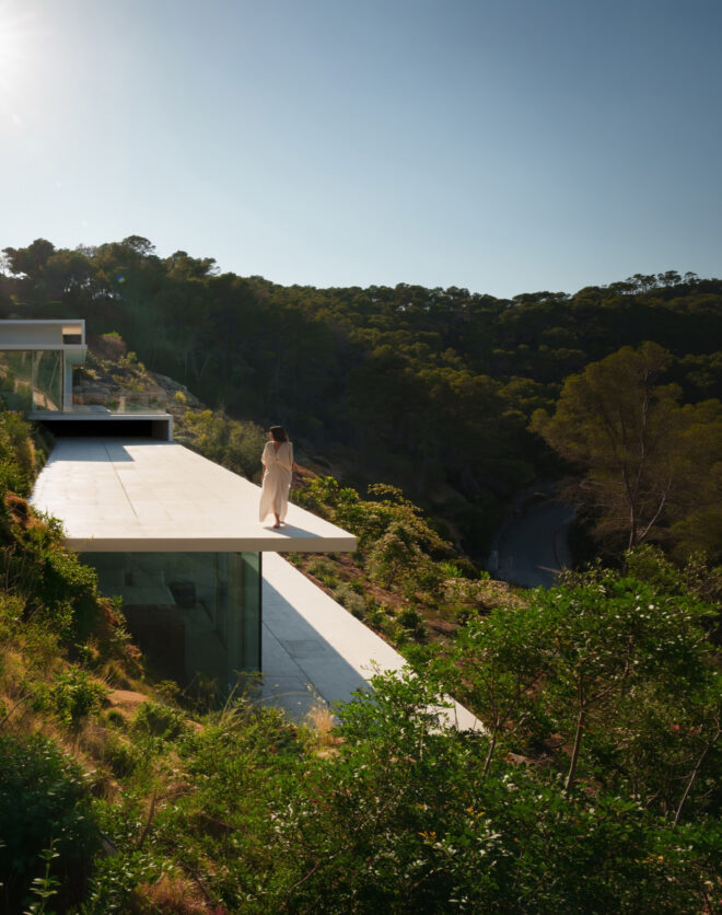 Domus-Nova-Ibiza-House-For-Sale-Roca-Llisa-Fran-Silvestre-Arquitectos-48_edit