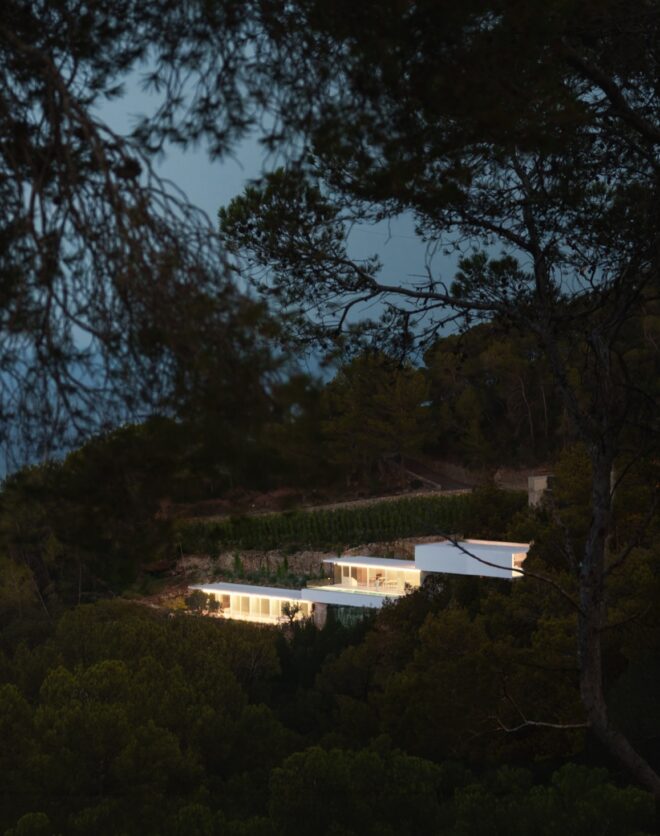 Domus-Nova-Ibiza-House-For-Sale-Roca-Llisa-Fran-Silvestre-Arquitectos (9)