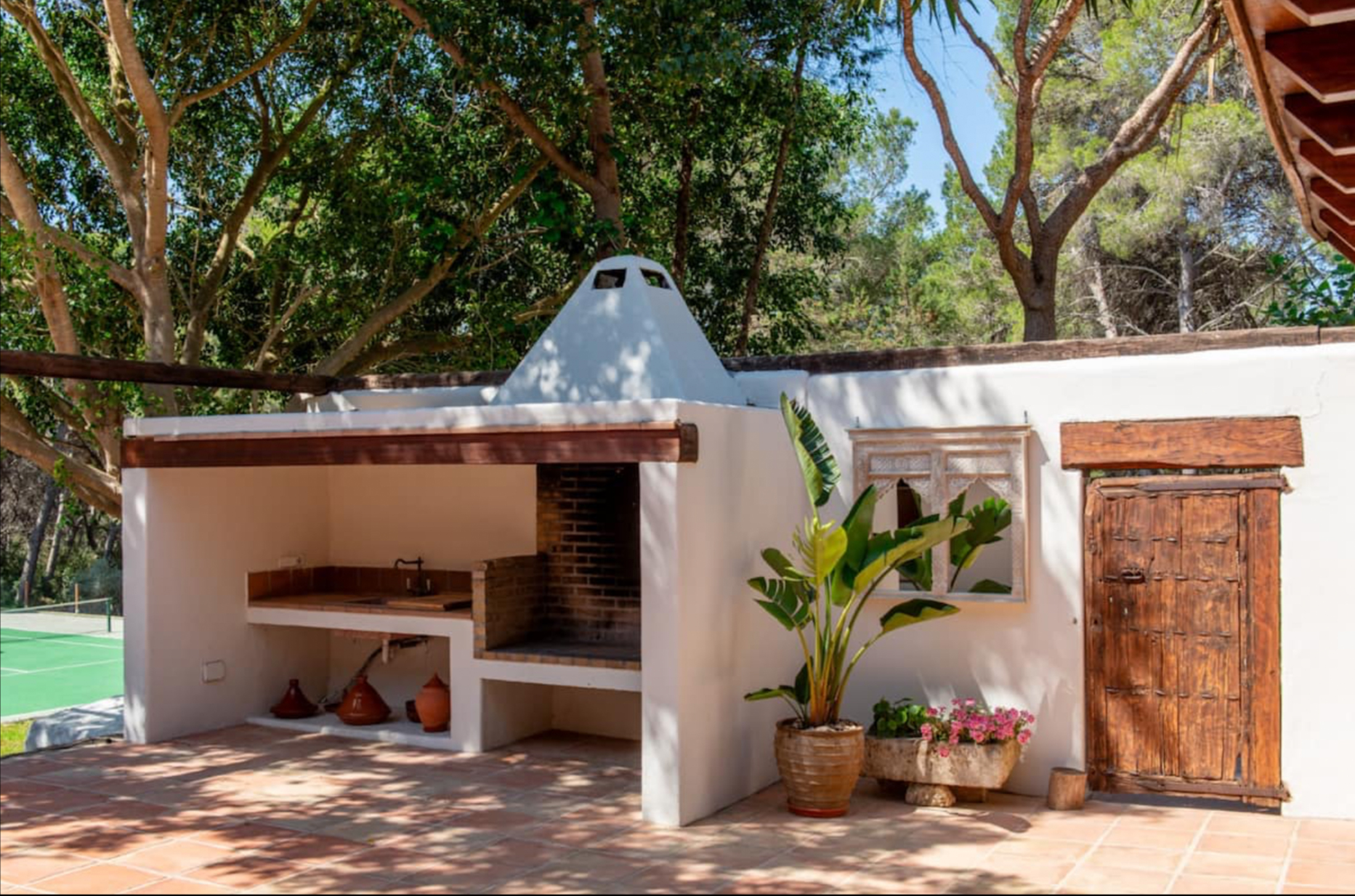 Domus-Nova-Ibiza-Luxury-Holiday-Rental-Can-Mateu-2