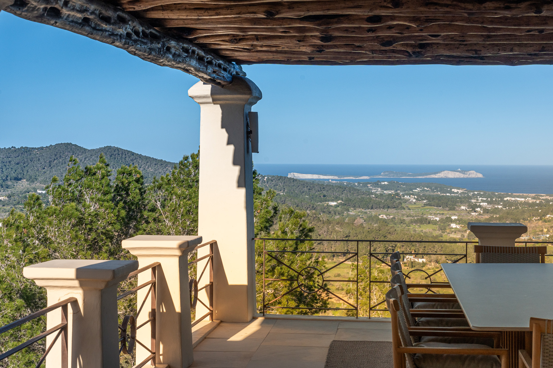 Domus-Nova-Ibiza-Luxury-Holiday-Rental-Villa-Southwest-LR (2)