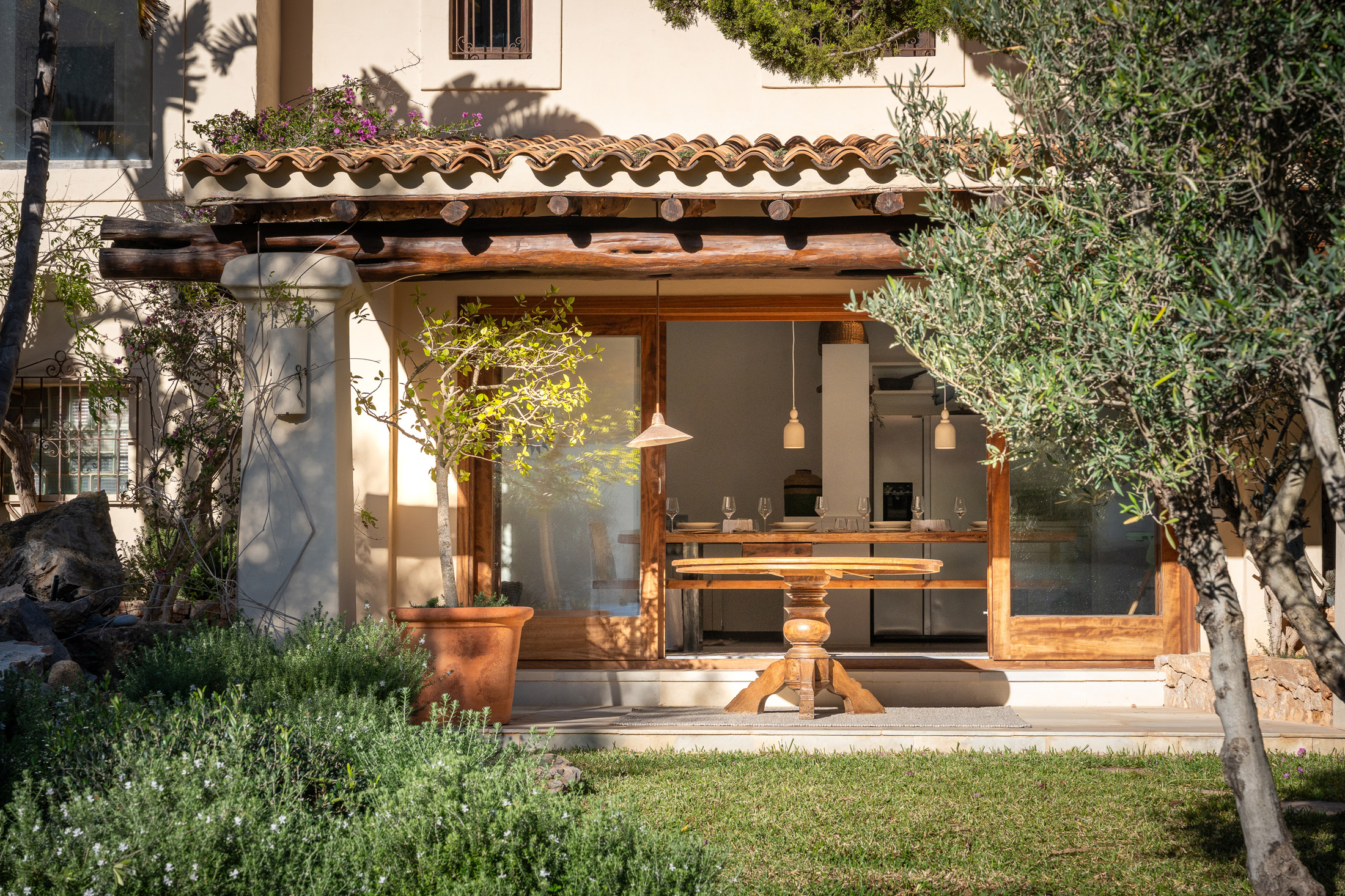 Domus-Nova-Ibiza-Luxury-Holiday-Rental-Villa-Southwest-LR (6)