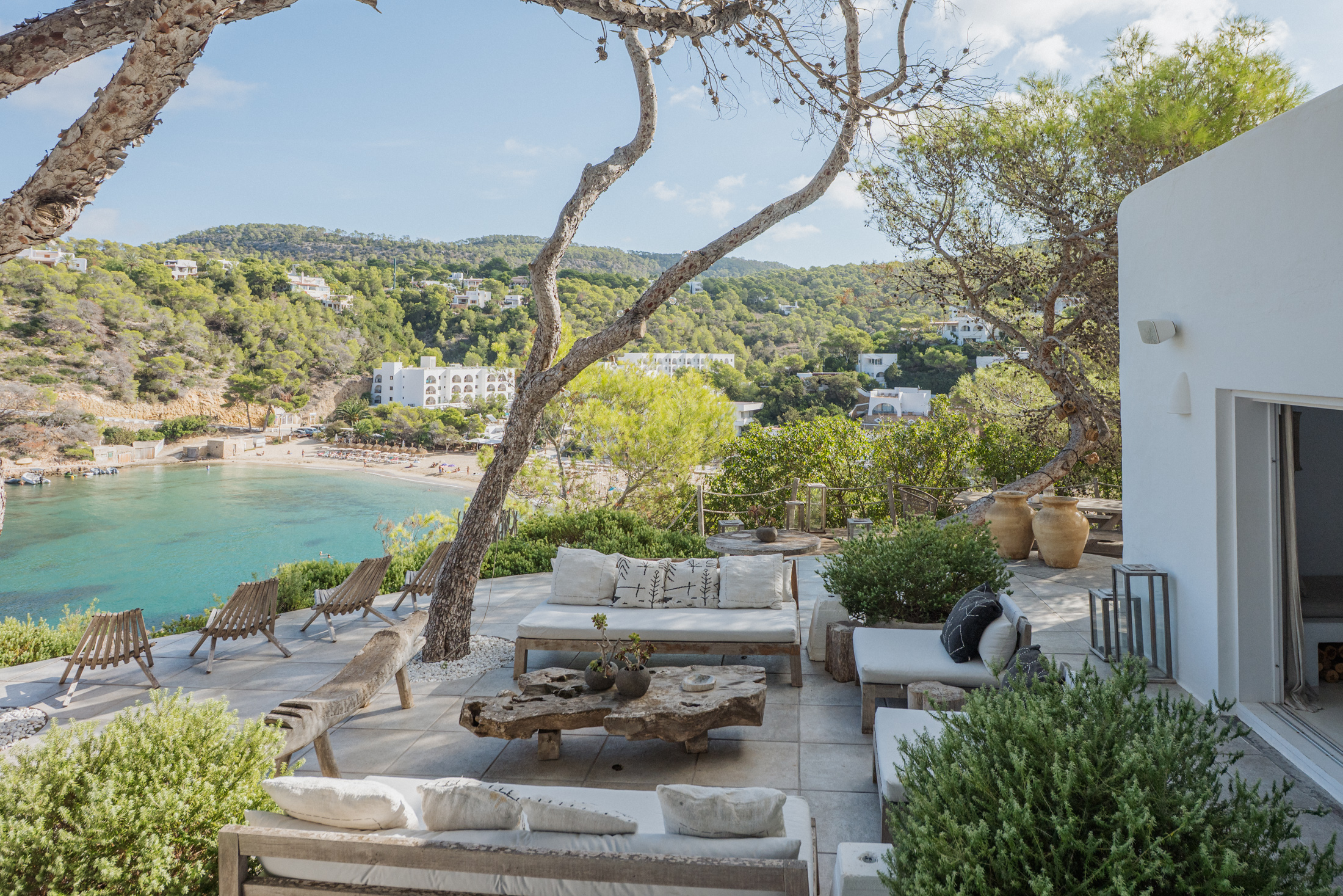 Domus-Nova-Ibiza-Luxury-House-For-Sale-Villa-S’Escala-LR (8)