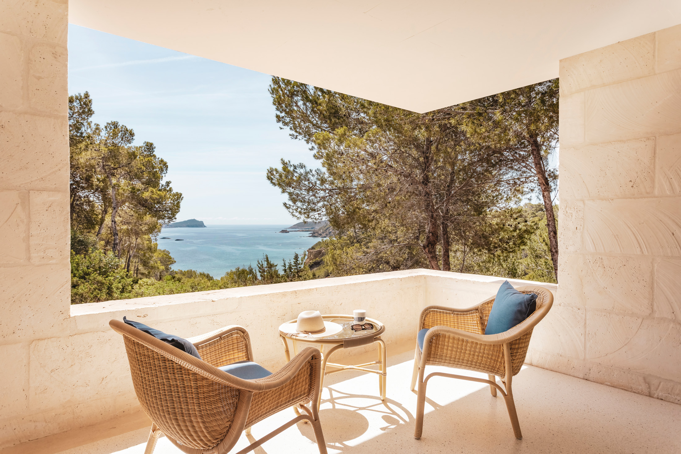 Domus-Nova-Ibiza-Luxury-Rental-Villa-Northeast-Casa-Agua-LR (22)