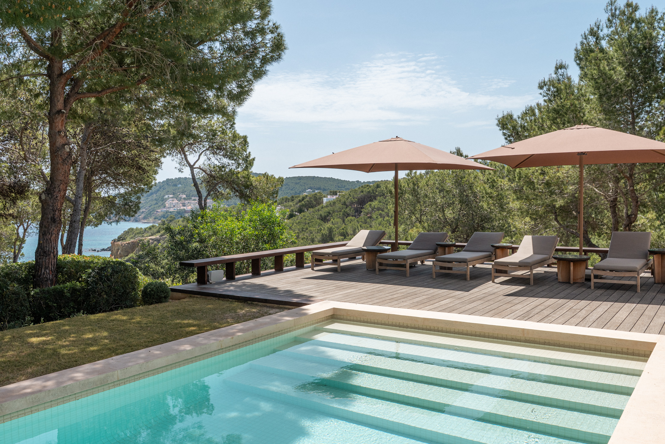 Domus-Nova-Ibiza-Luxury-Rental-Villa-Northeast-Ibiza (19)