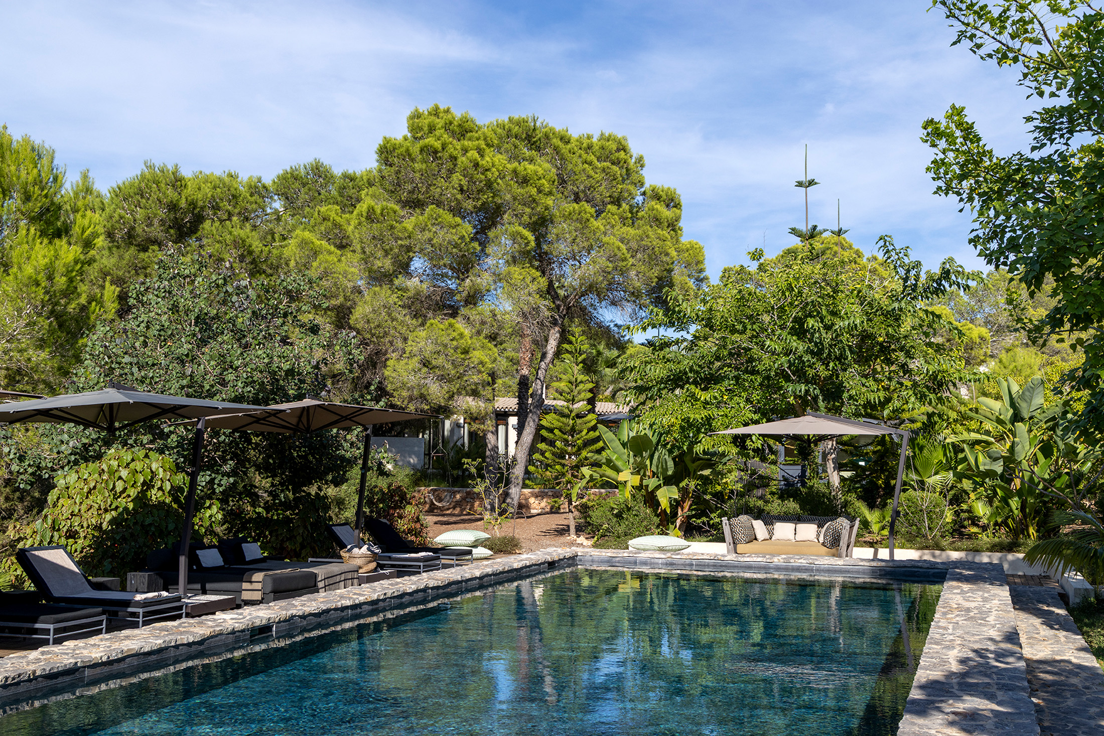 Domus-Nova-Ibiza-Luxury-Rental-Villa-Southwest-Cala-Comte (140)