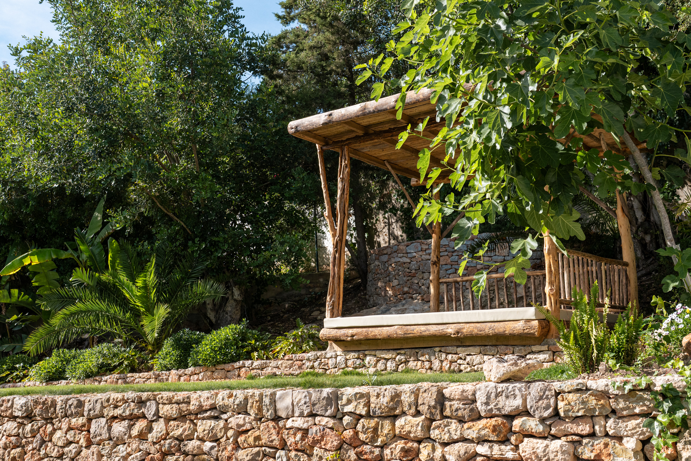 Domus-Nova-Ibiza-Luxury-Villa-For-Rent-Can-Furnet-Southeast-Ibiza-LR (14)